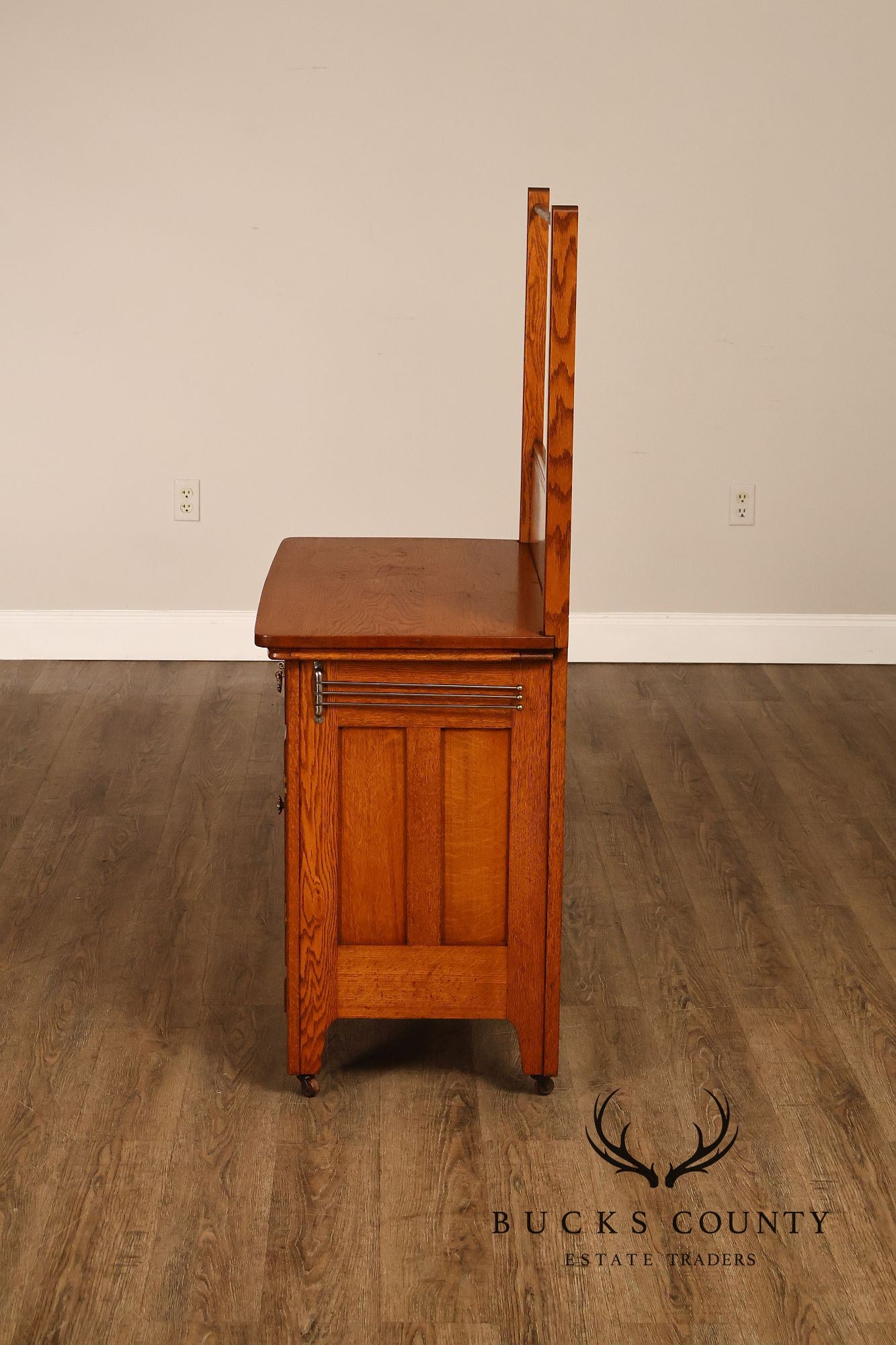 Paine’s Furniture Company Antique Victorian Oak Washstand