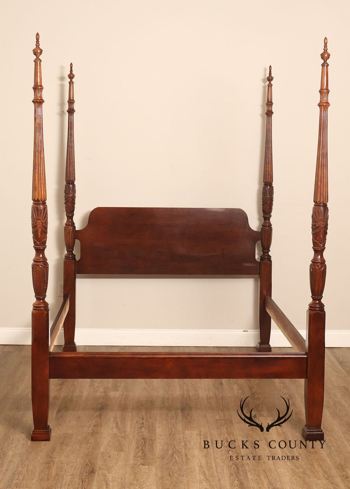 Traditional Rice Carved Mahogany Four Poster Bed