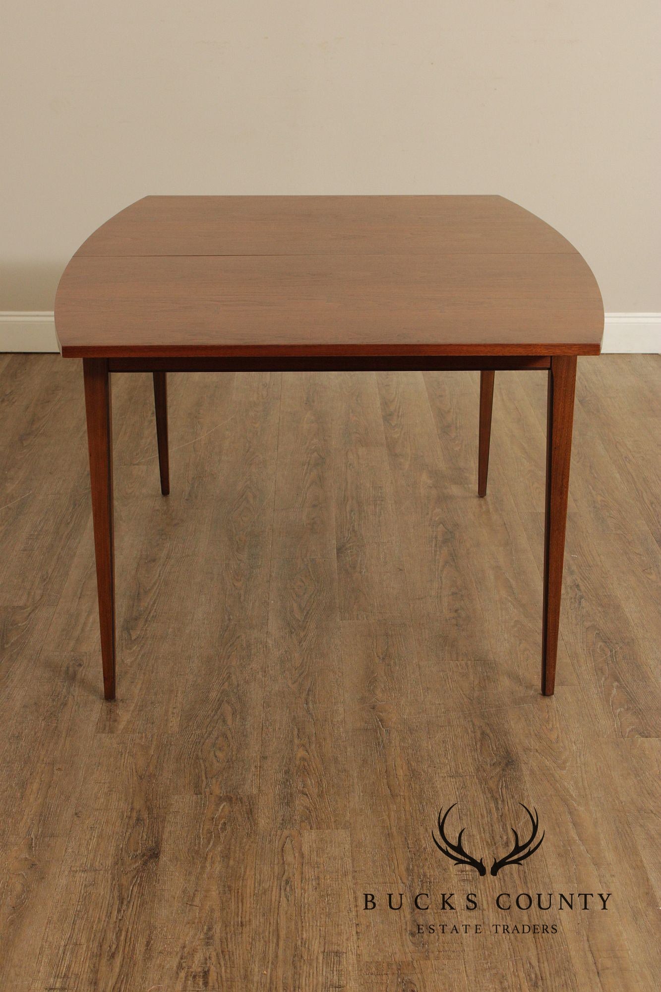 Lane 'Tuxedo' Mid Century Modern Extendable Walnut Dining Table