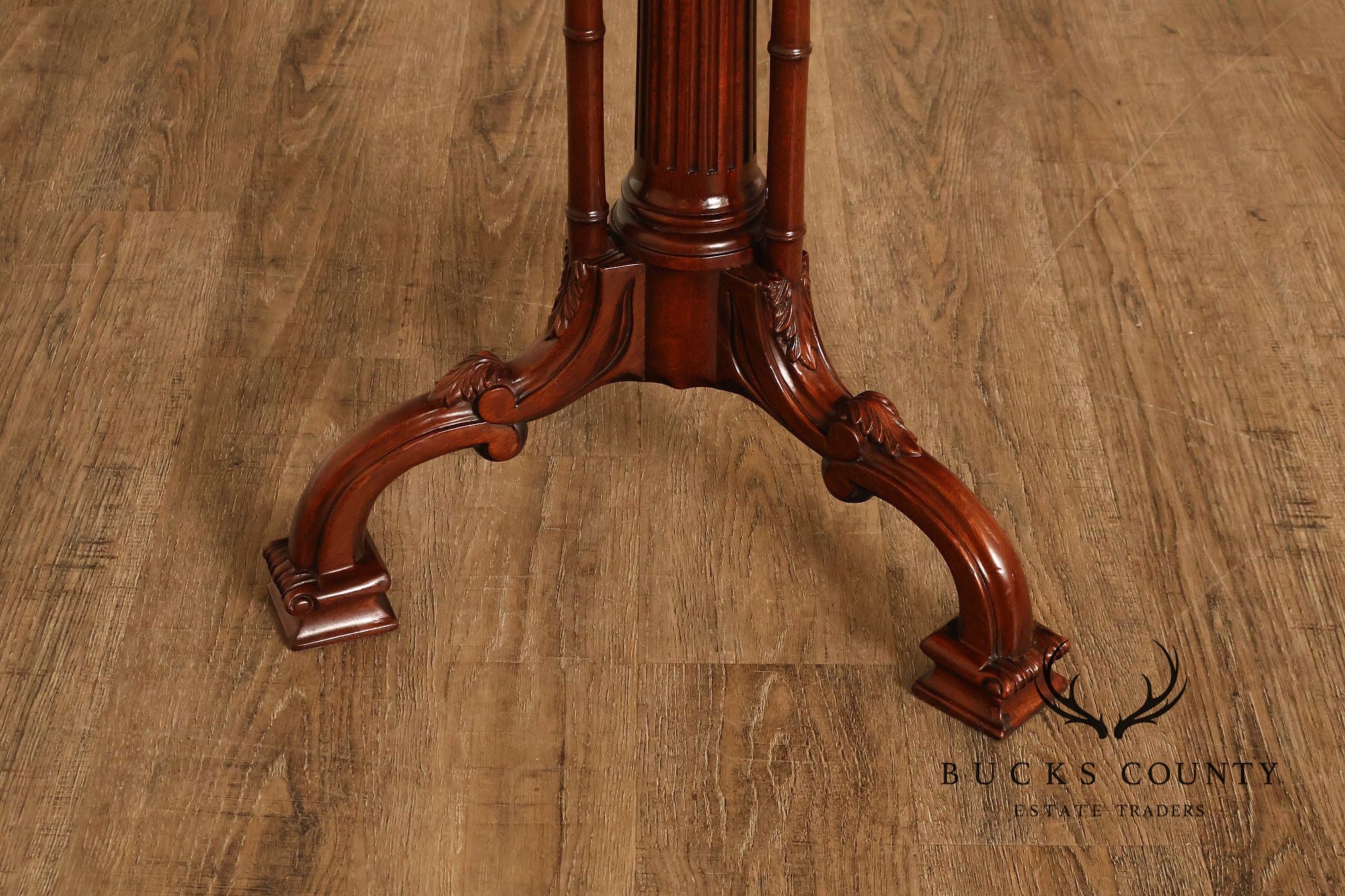 Georgian Style Mahogany Pie Crust Tilt Top Pedestal Table
