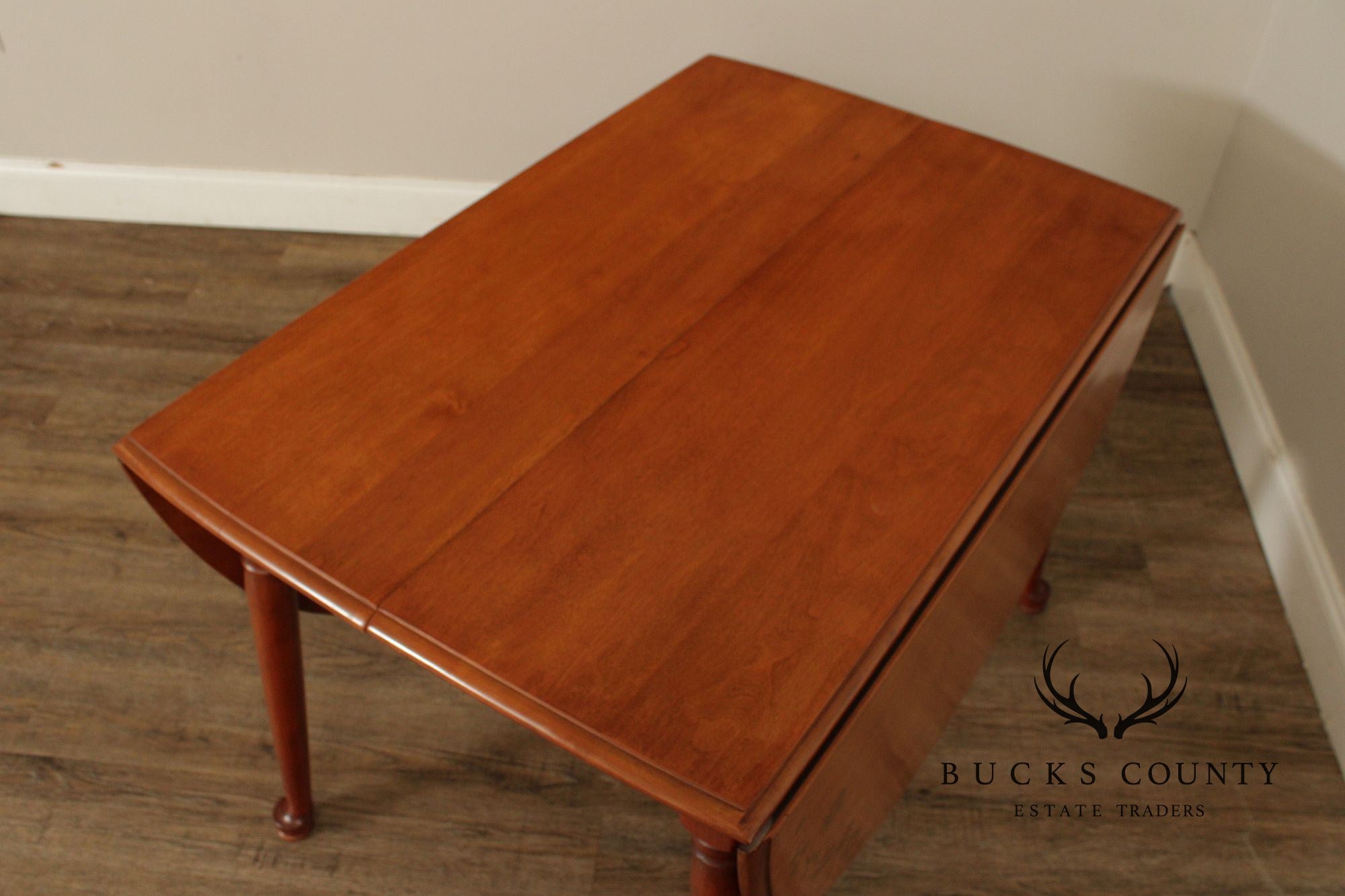 Vintage Cushman Colonial Creations Maple Drop Leaf Dining Table With 2 Leaves