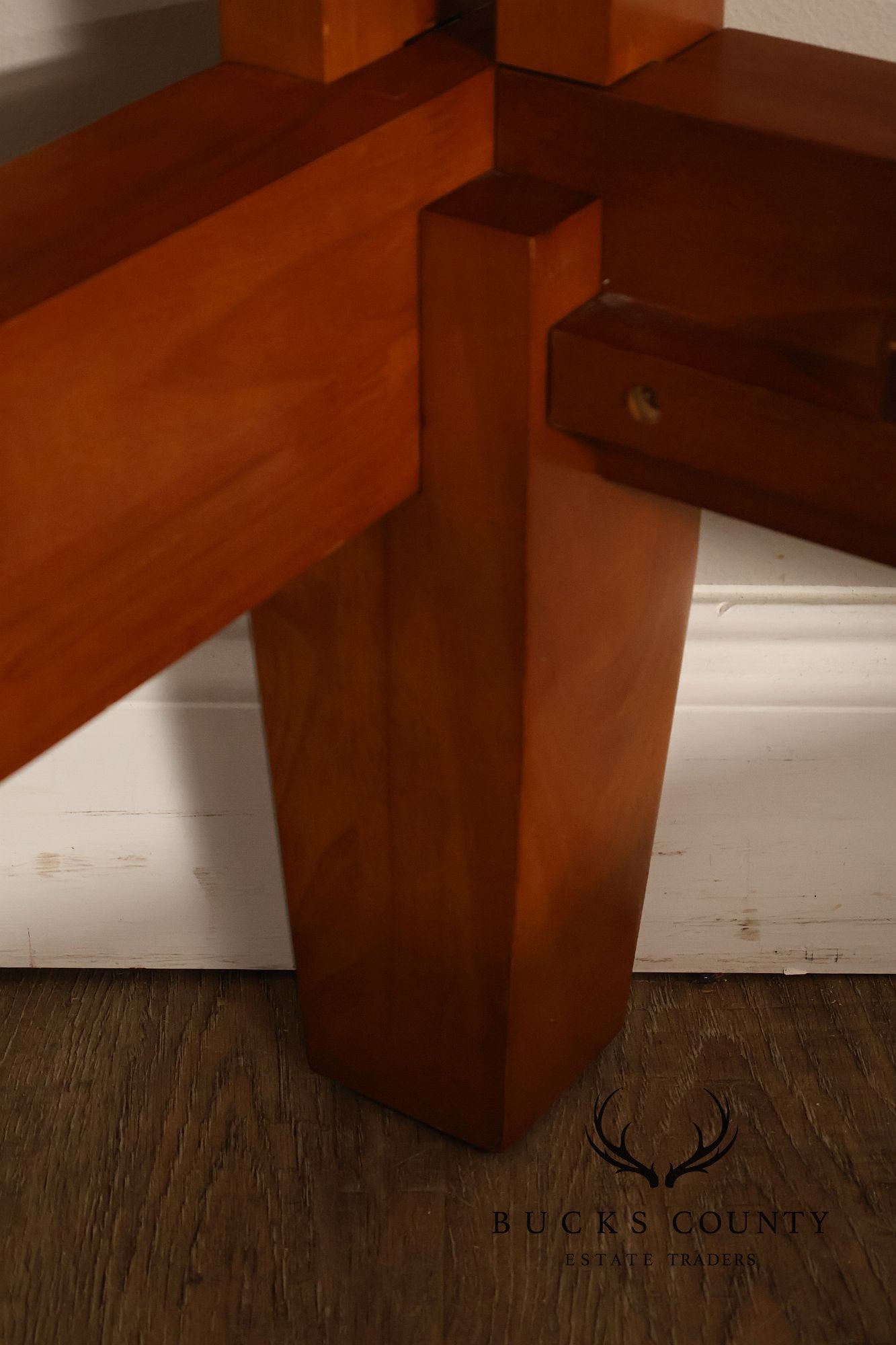 Thuma 'Classic' Queen Bed frame