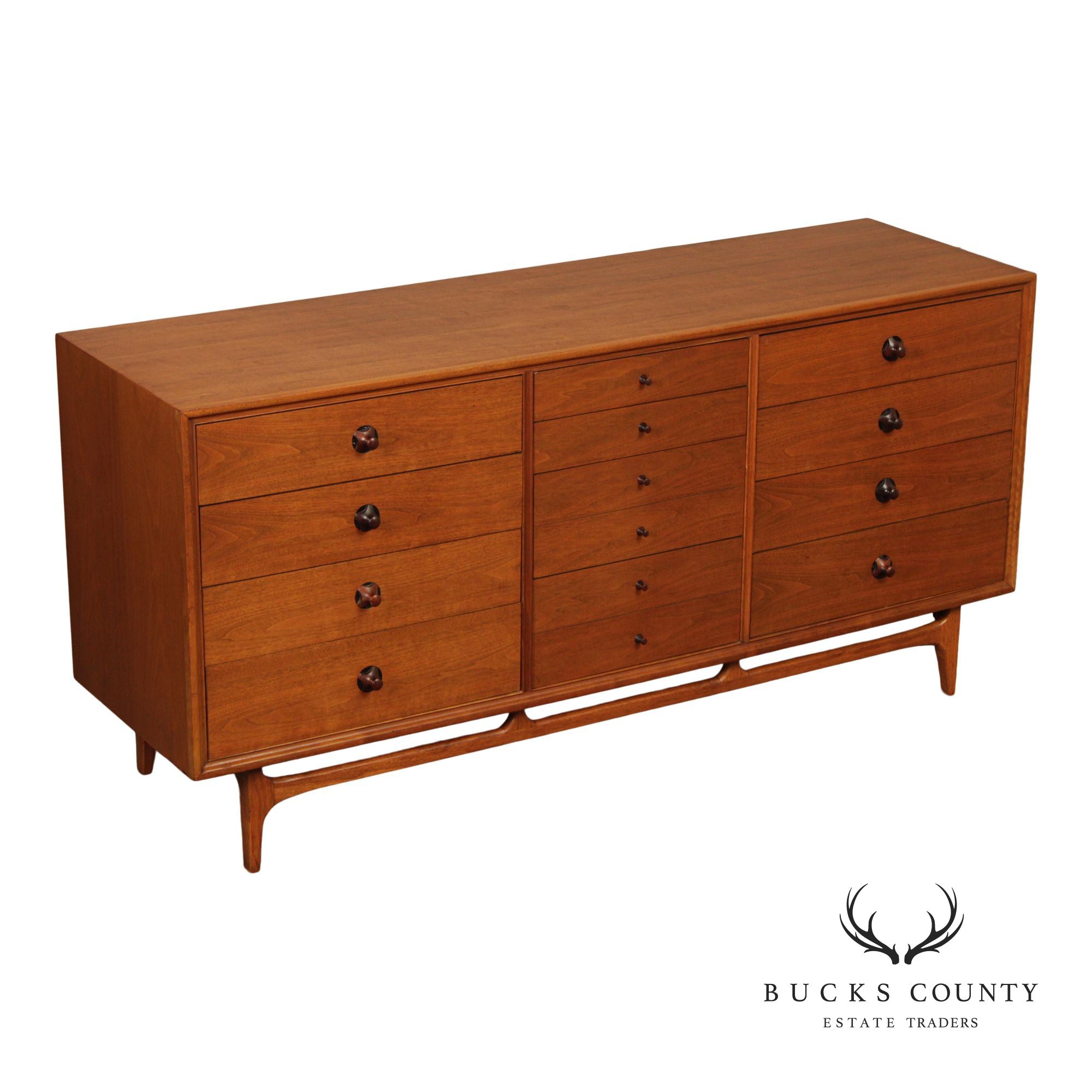 Thomasville Motif Mid-Century Modern Walnut Triple Dresser