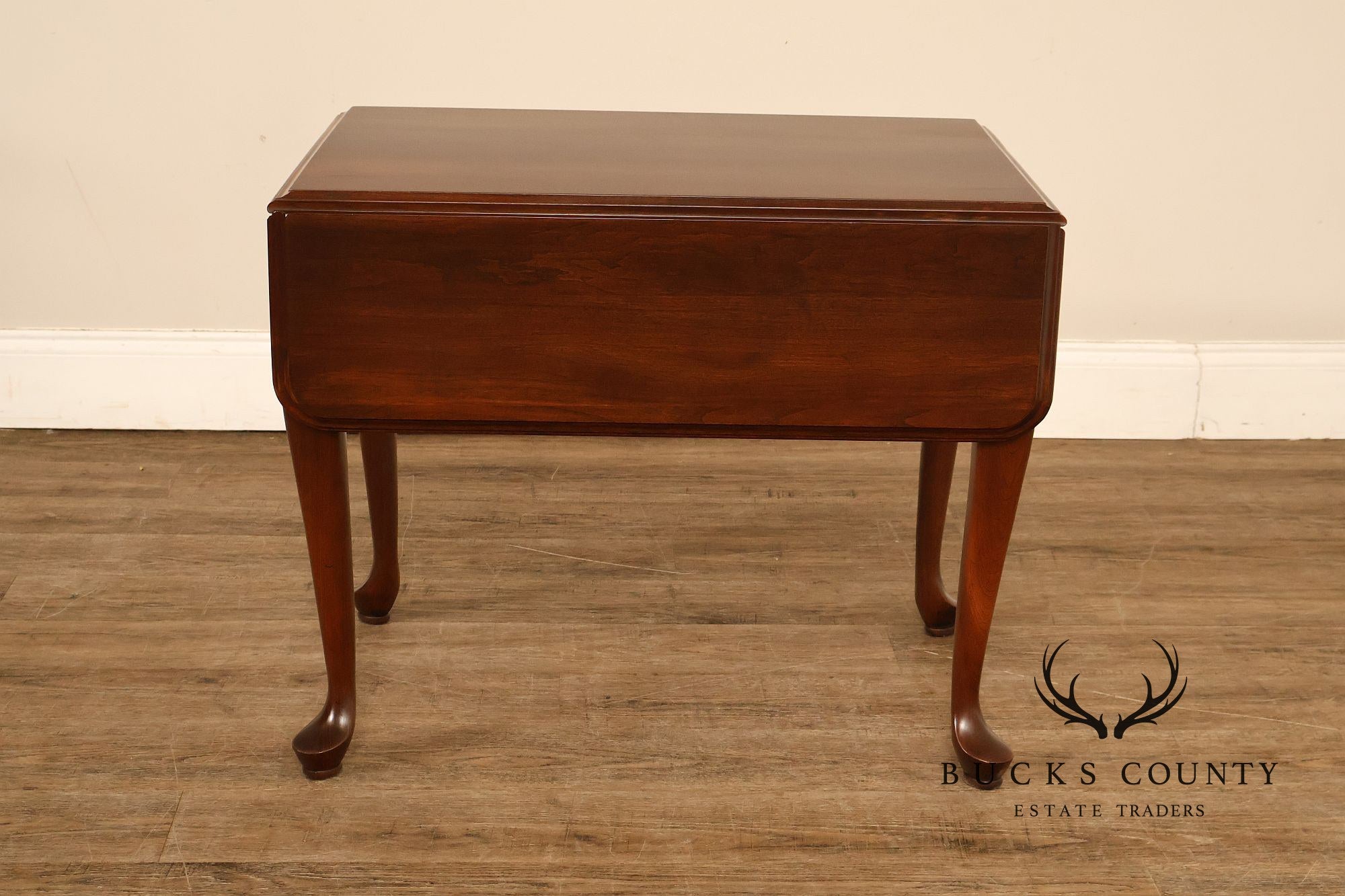Ethan Allen Vintage Queen Anne Style Cherry Drop Leaf Side Table