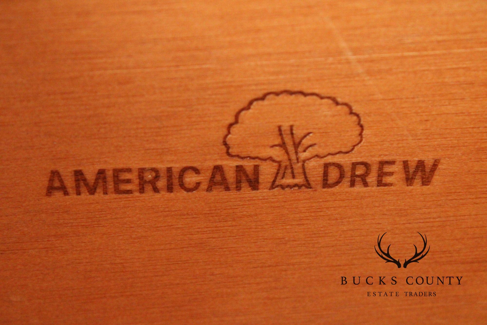 American Drew Queen Anne Style Cherry Sideboard