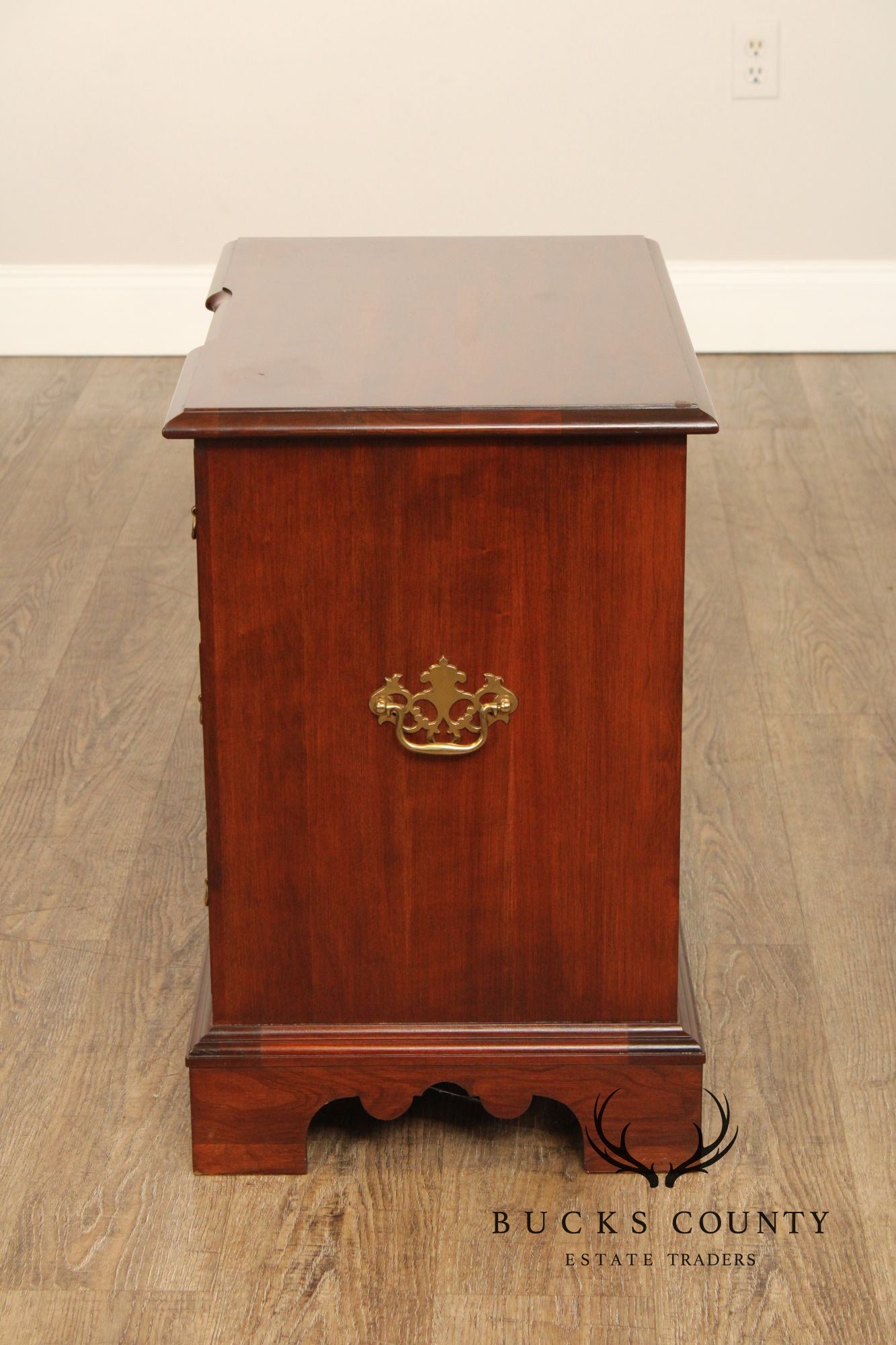 Pennsylvania House Chippendale Style Cherry Blockfront Chest Nightstand