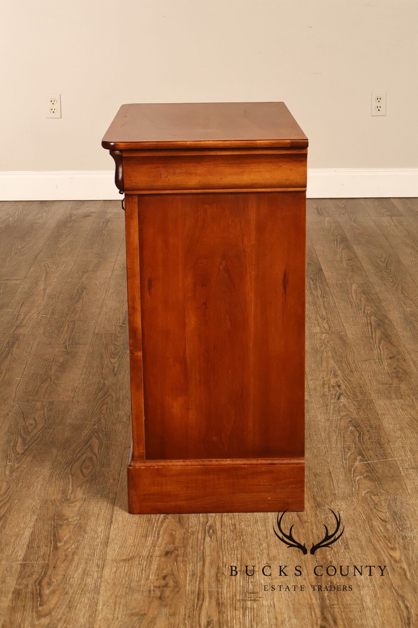 National Mt. Airy Louis Philippe Style Pair of Cherry Nightstands