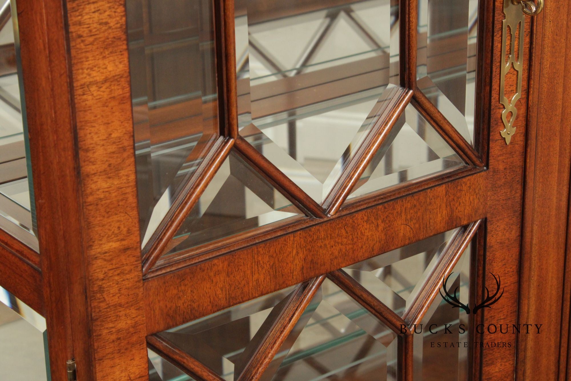 Henkel Harris Georgian Style Pair of Mahogany Display Case Cabinets