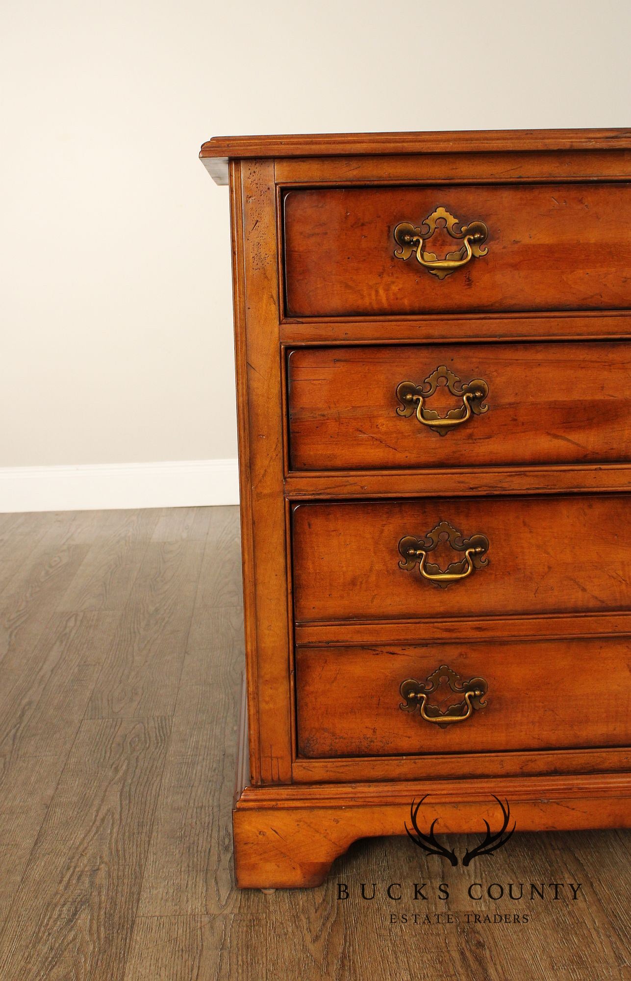 Century Furniture Georgian Style Bachelor's Chest