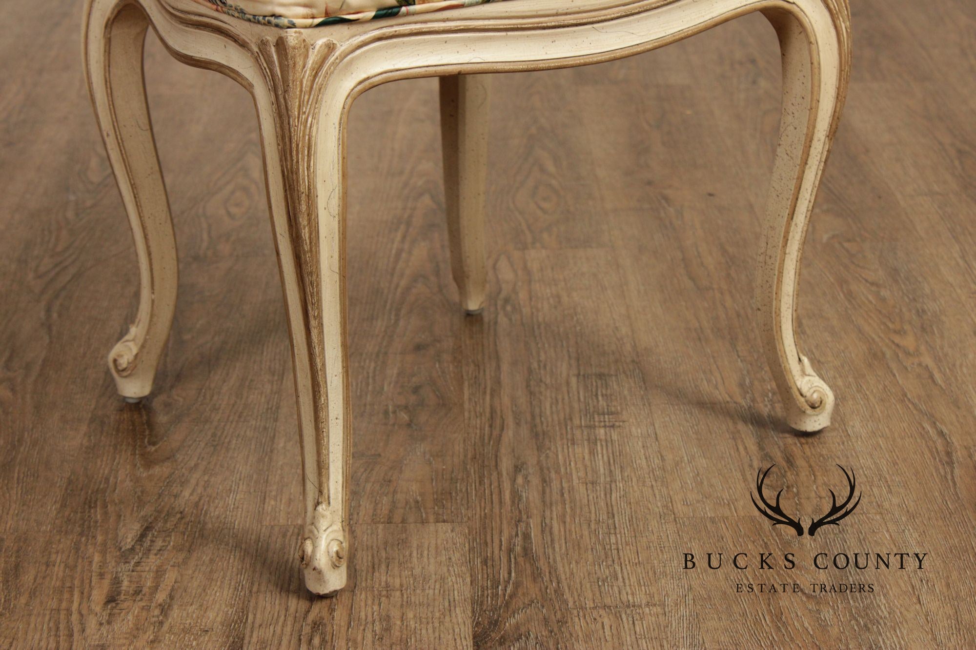 Henredon French Louis XV Style Vintage Set of Six Cane Back Dining Chairs