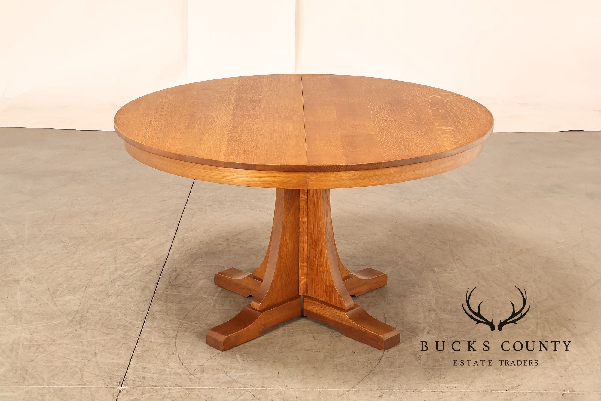Stickley Mission Collection Round Oak Extension Dining Table With 3 Leaves In 35 Fayetteville Finish