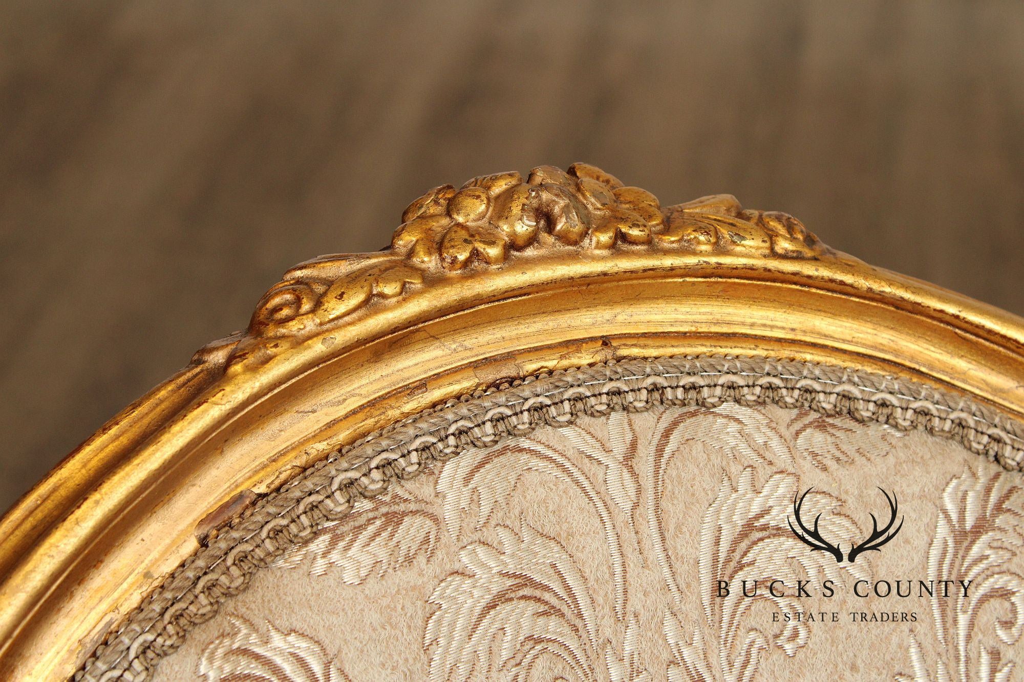 French Louis XV Style Pair of Giltwood Fauteuil Armchairs