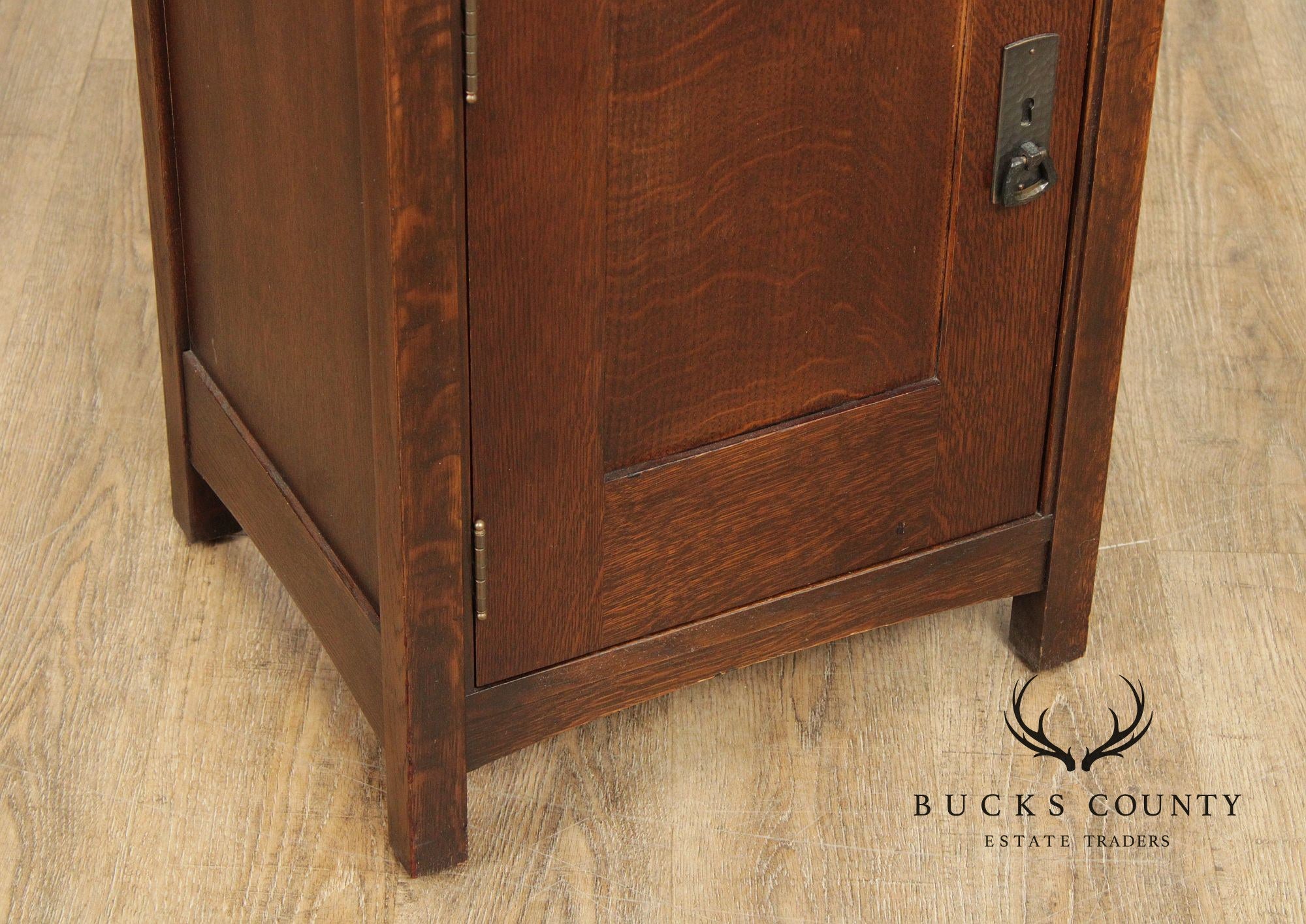 Stickley Mission Collection Oak Cabinet Nightstand