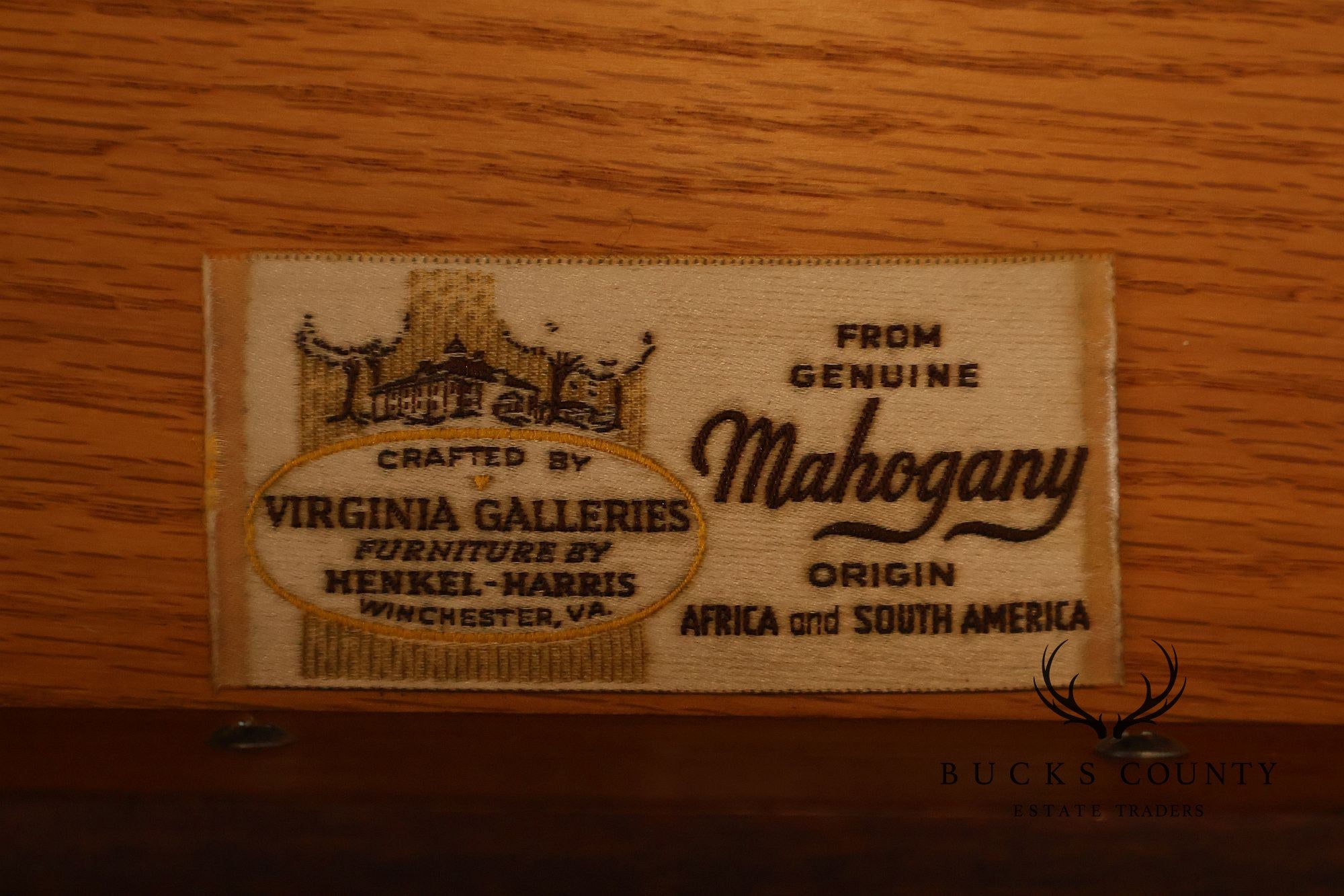 Henkel Harris Virginia Galleries Vintage Mahogany Long Dresser