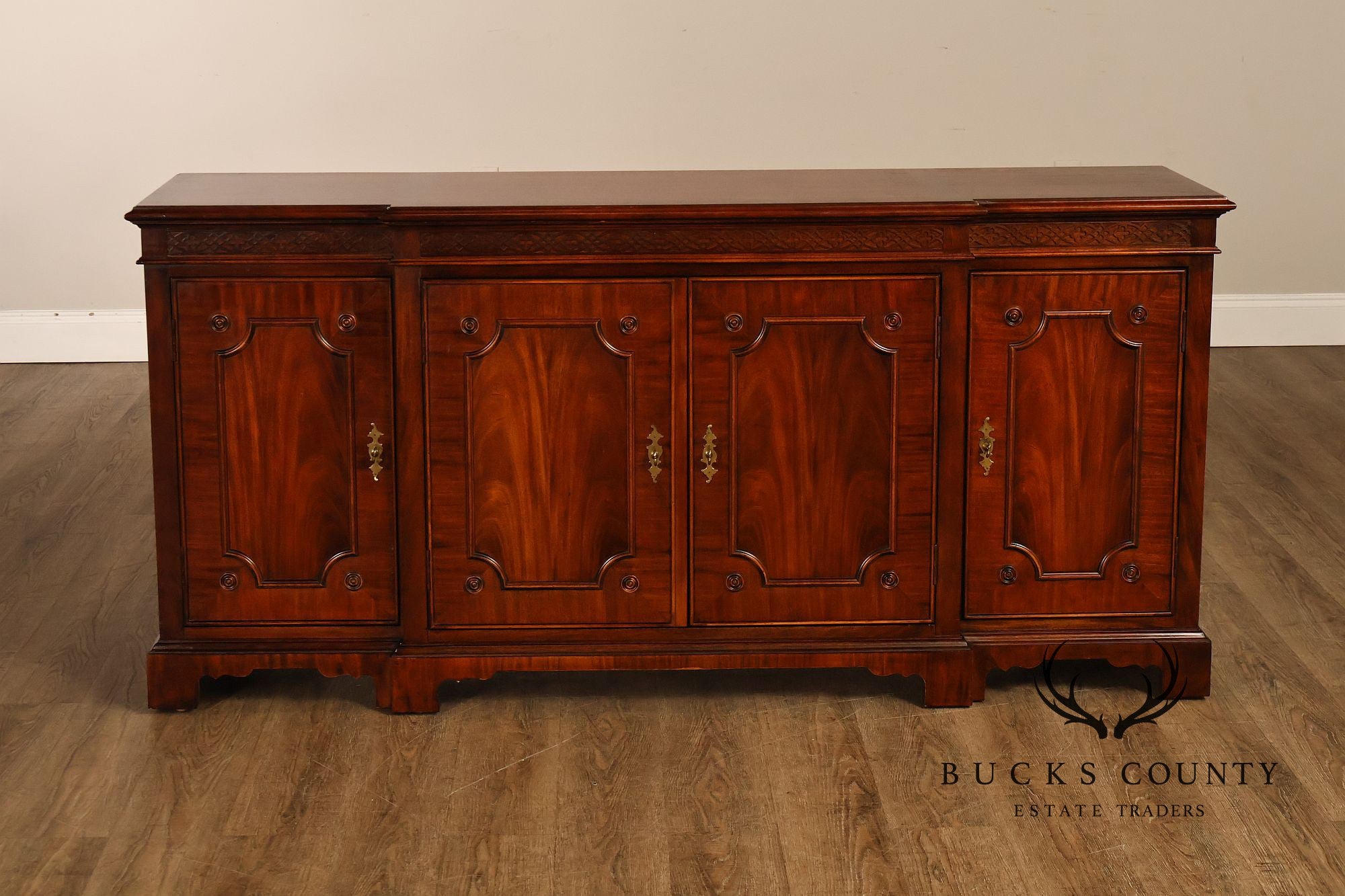 Century Furniture Georgian Style Mahogany Sideboard