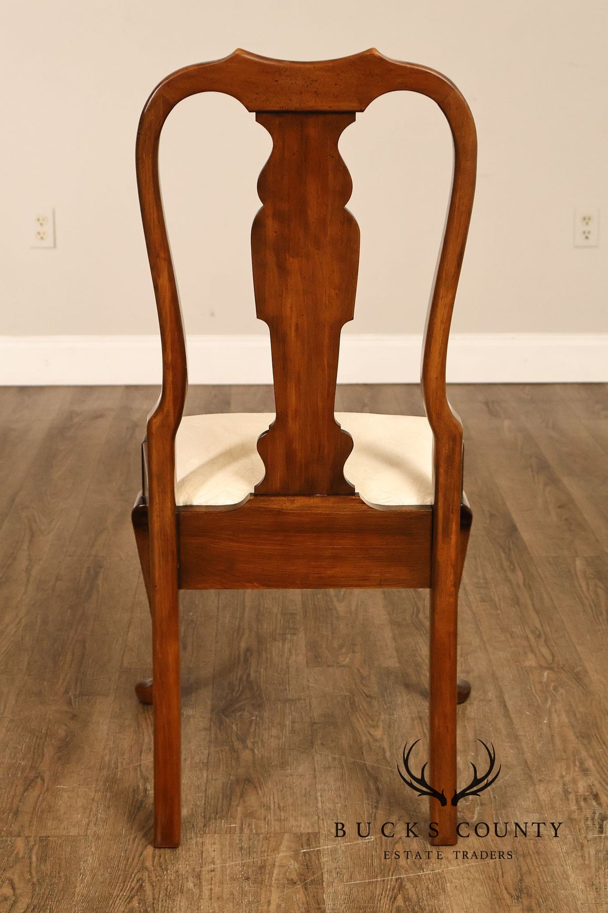 Pennsylvania House Queen Anne Style Set of Six Cherry Dining Chairs