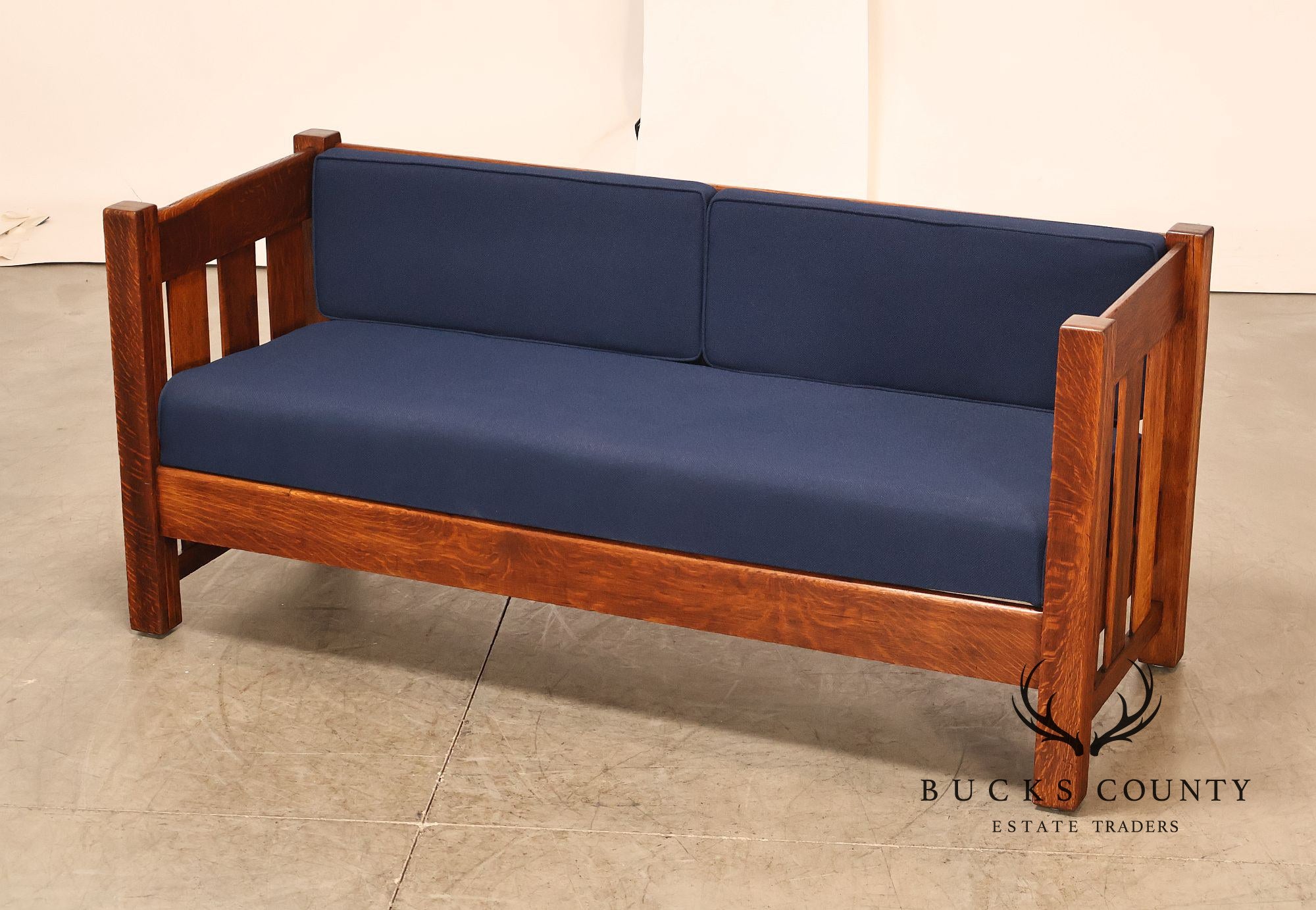 Phoenix Mission Style Quarter Sawn Oak Plank Sofa With Blue Cushions