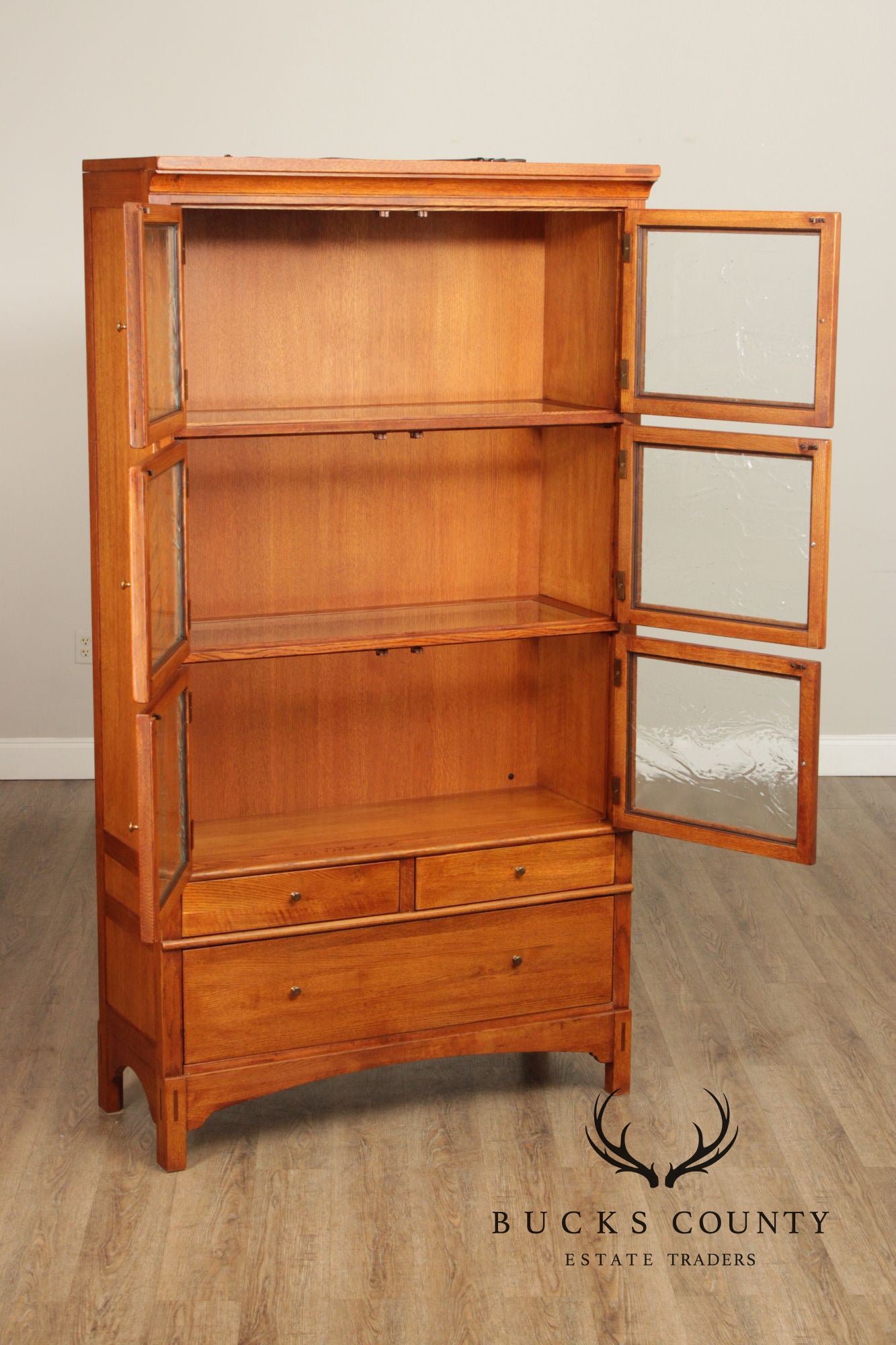 Lexington Bob Timberlake Arts and Crafts Collection Oak Bookcase Display Cabinet