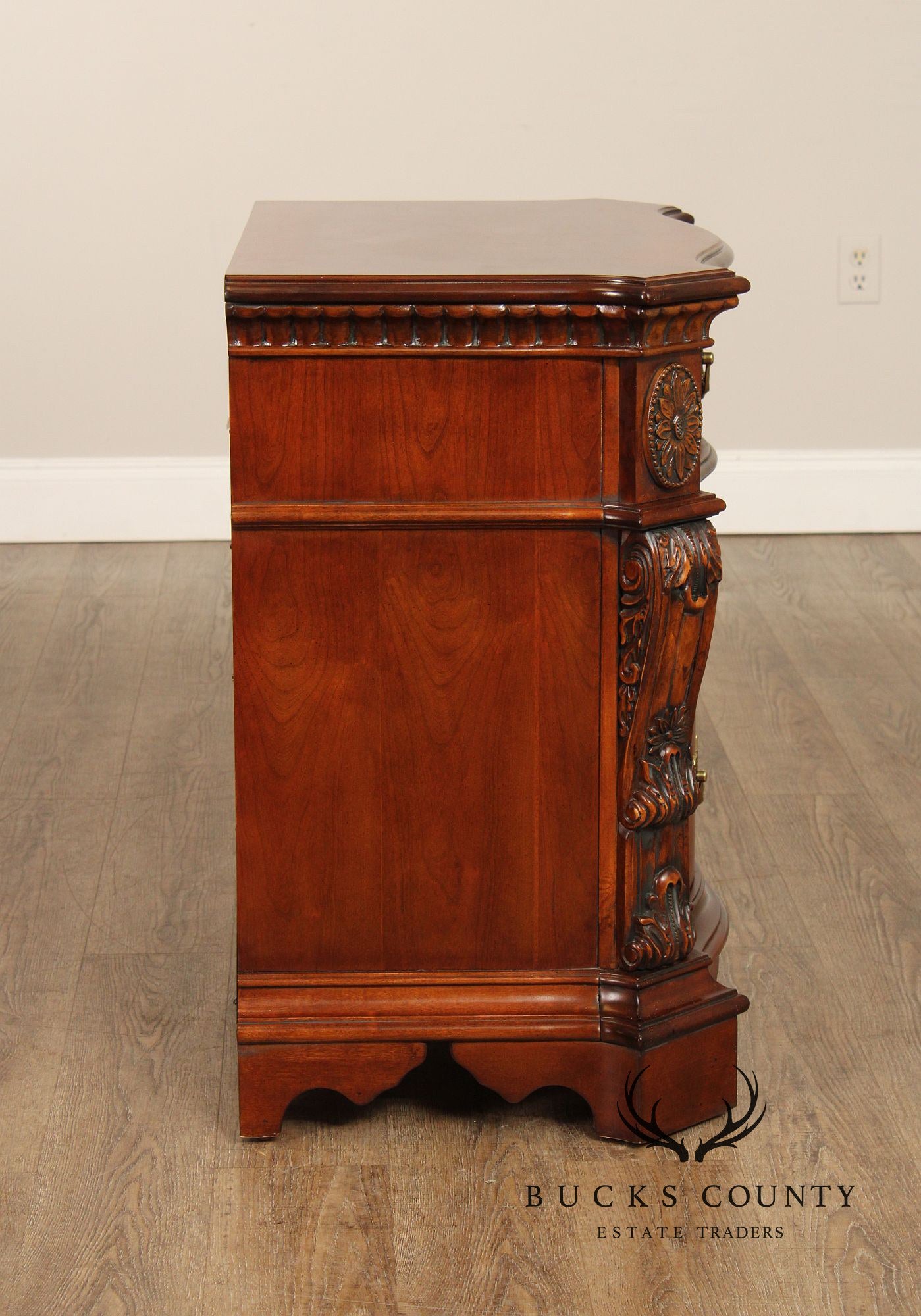 Pulaski Rococo Style Pair of Carved Nightstands