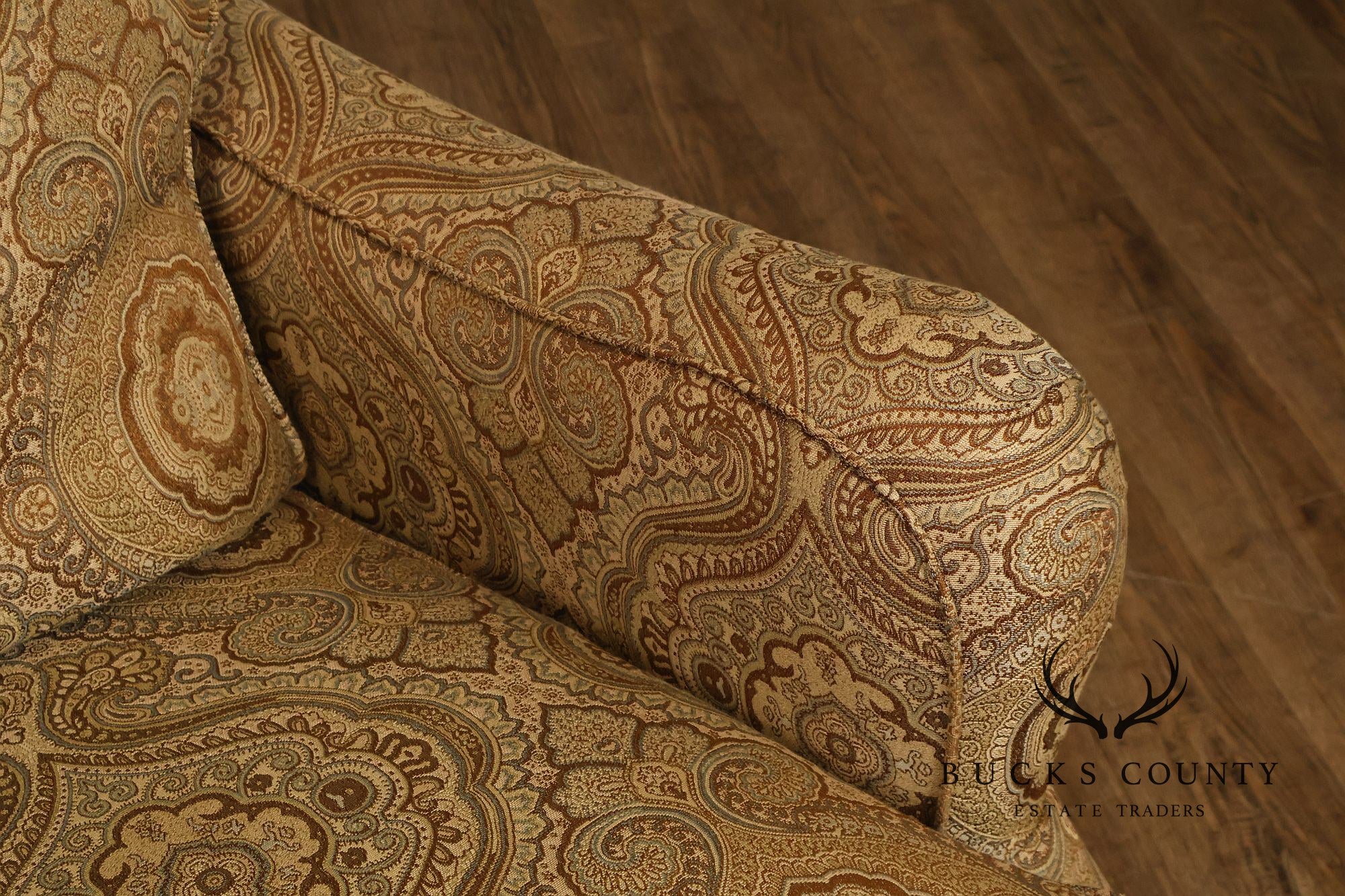 Bassett Traditional Style Upholstered Lounge Chair