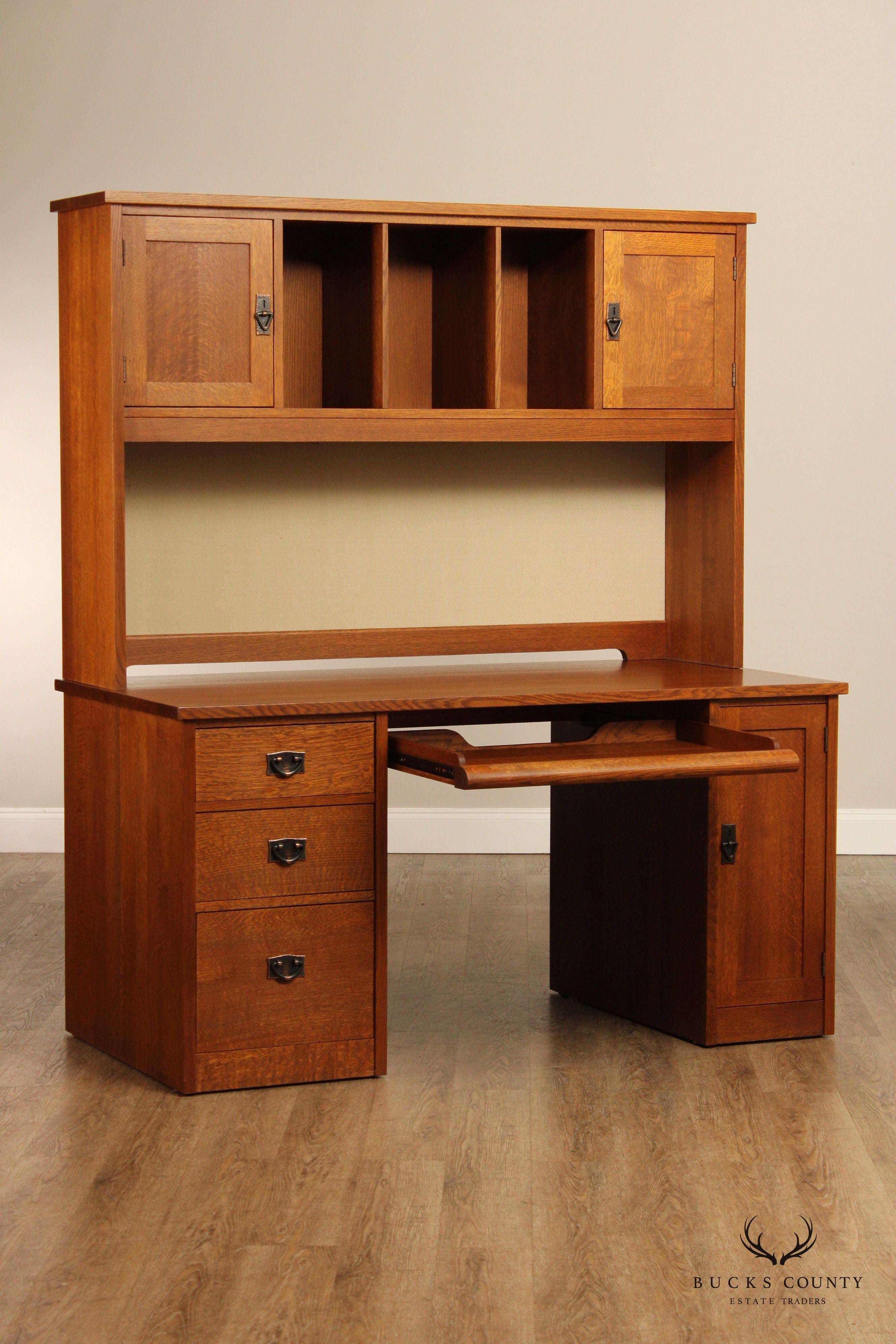 Stickley Mission Collection Oak Executive Desk with Hutch