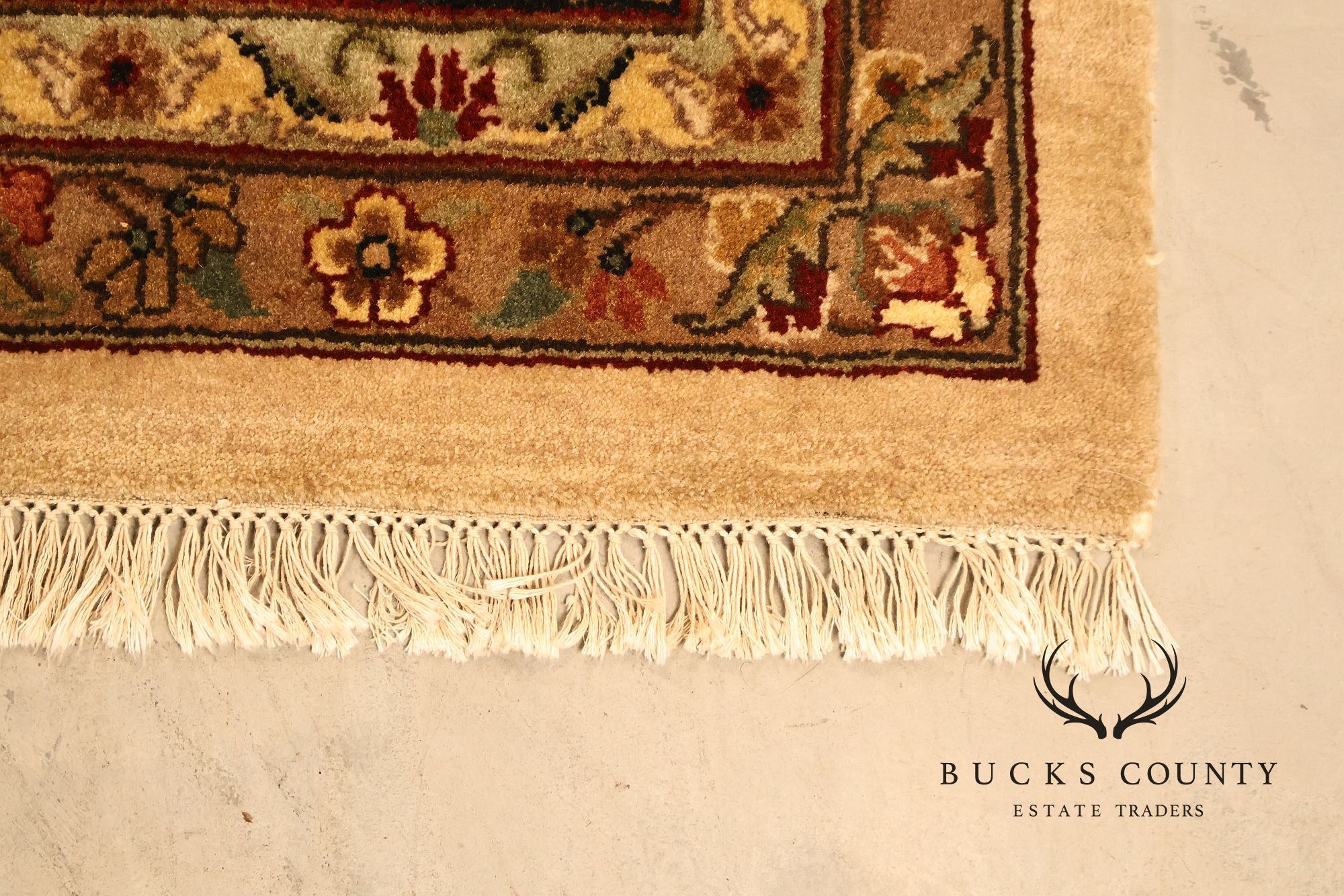 Persian Style Floral Wool Area Rug  12 inch x 15 inch 10 inch