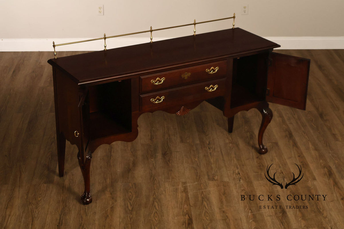 Thomasville 'Collectors Cherry' Georgian Style Sideboard