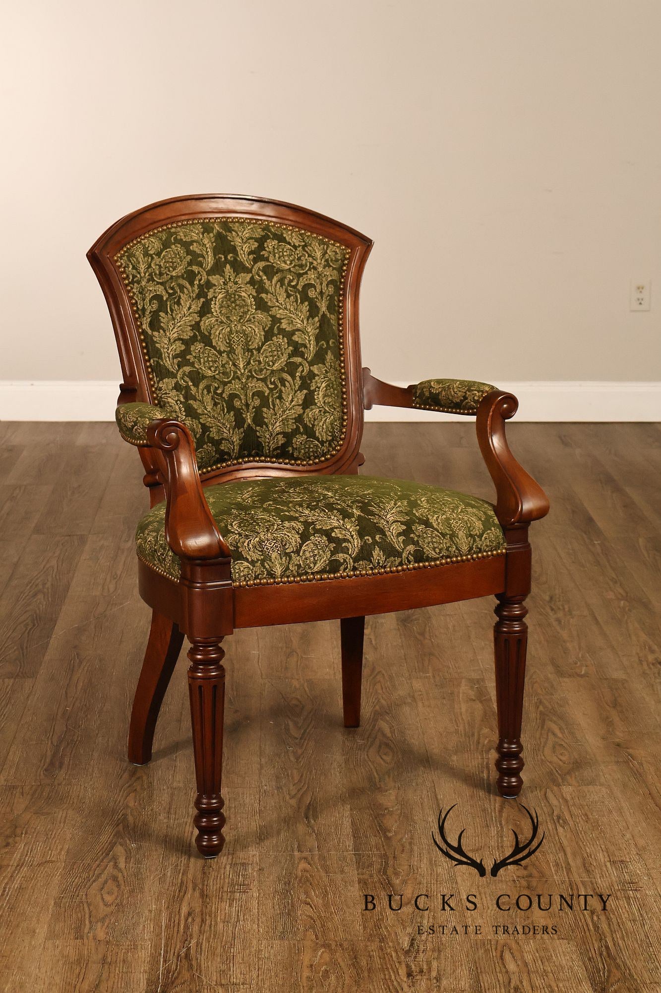 Henredon English Regency Style Set of Eight Mahogany Dining Chairs
