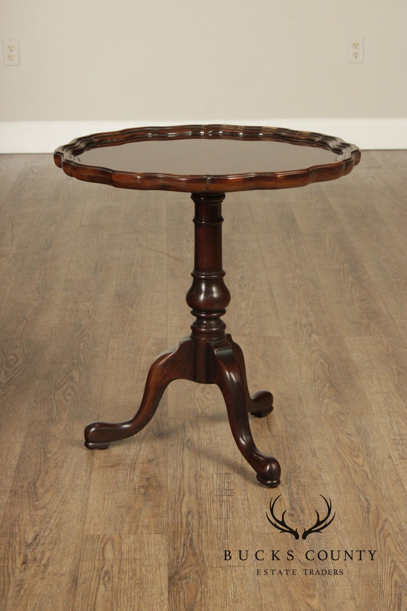 Drexel '18th Century Classics' Mahogany Pie Crust Side Table