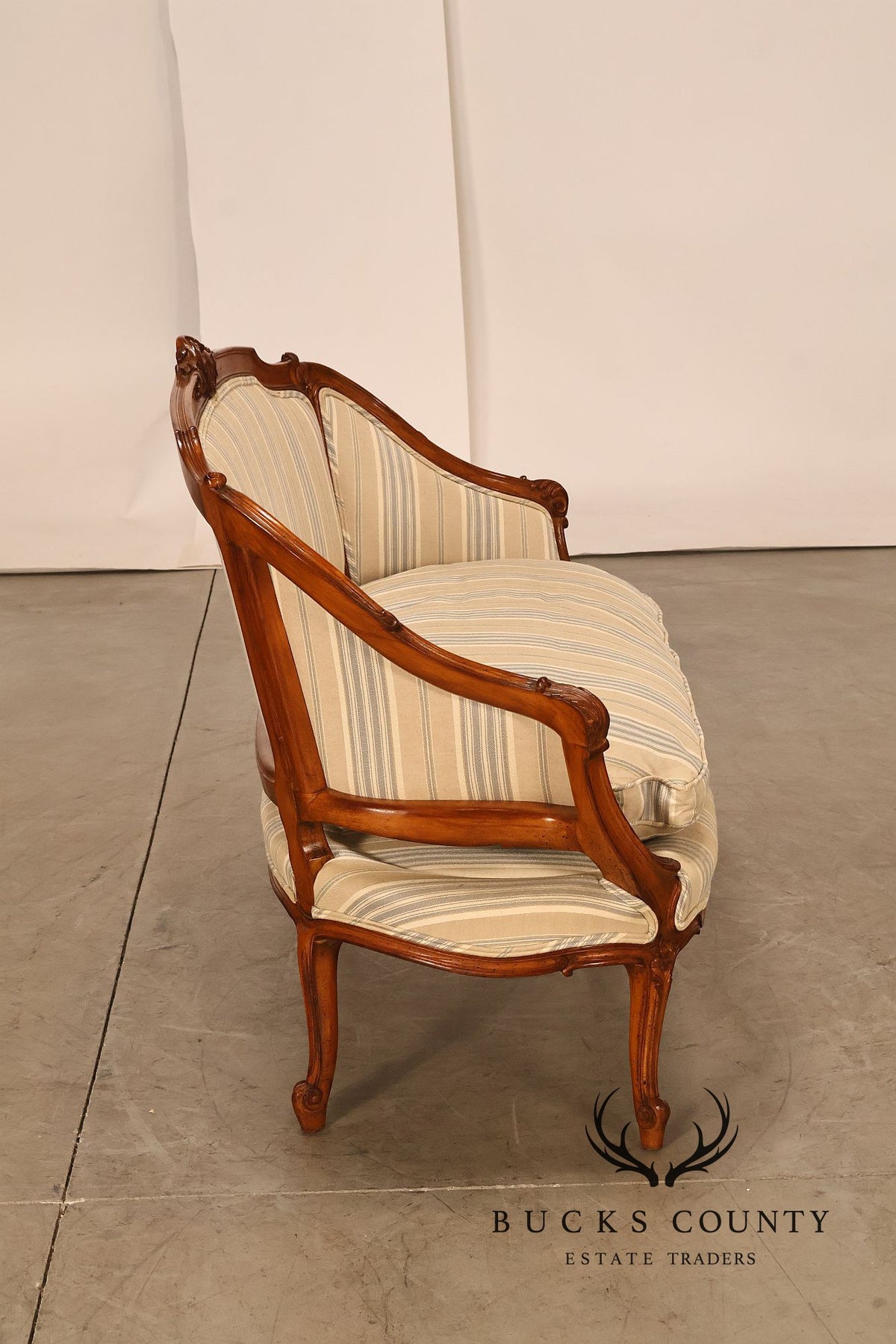 French Louis XV Style Carved Loveseat Settee