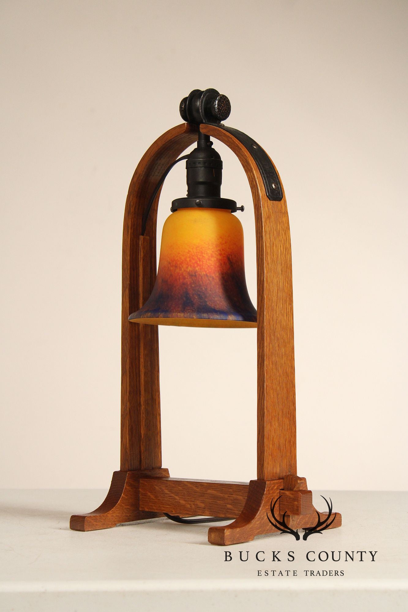 Stickley Mission Collection Oak Table Lamp With Art Glass Shade