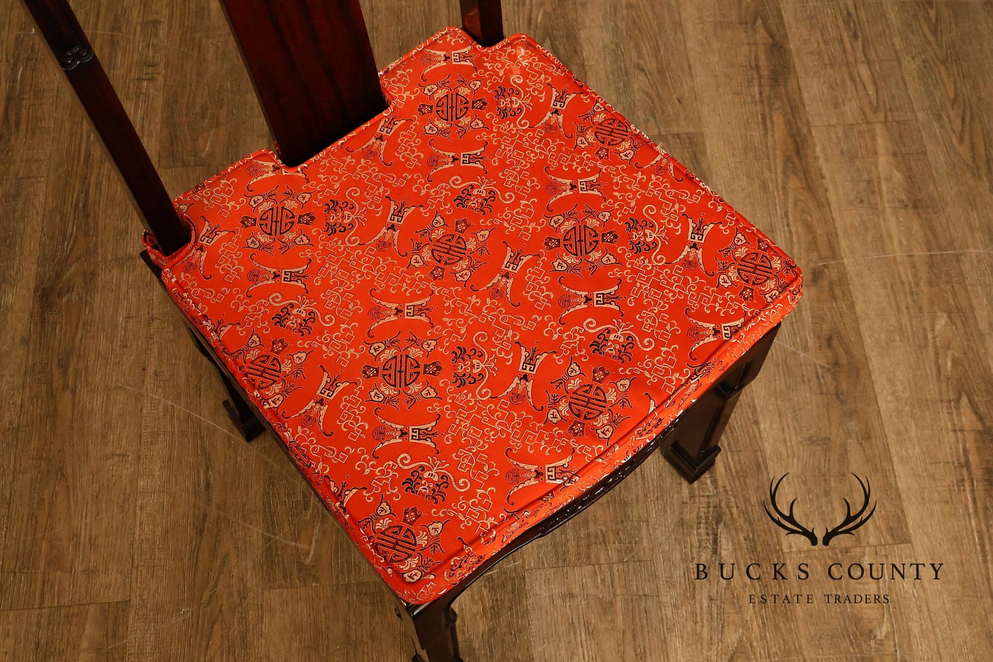 Chinese Style Set Of Eight Rosewood Dining Chairs With Carved Splats
