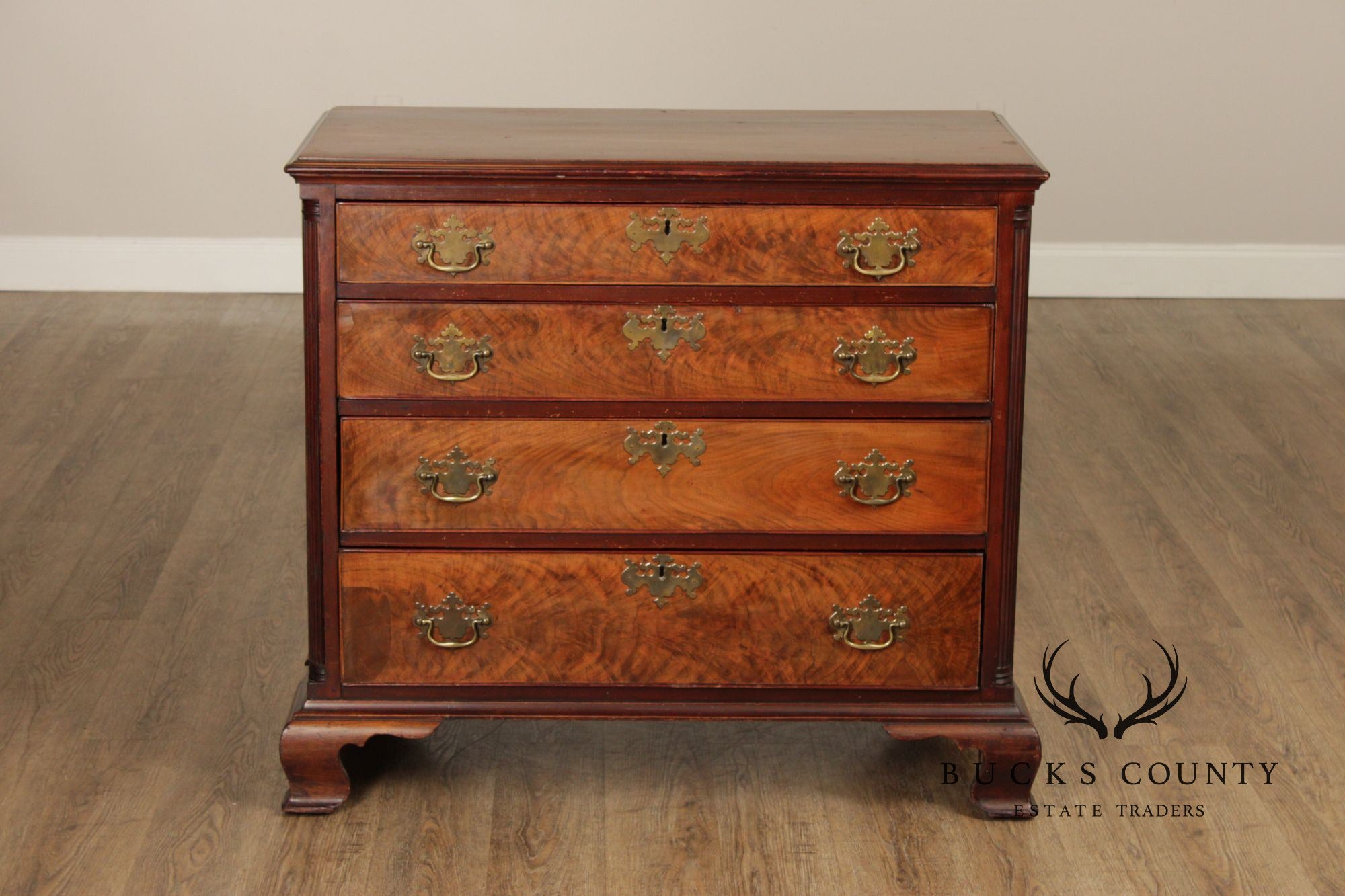 Antique American Chippendale Style Mahogany Chest Of Drawers