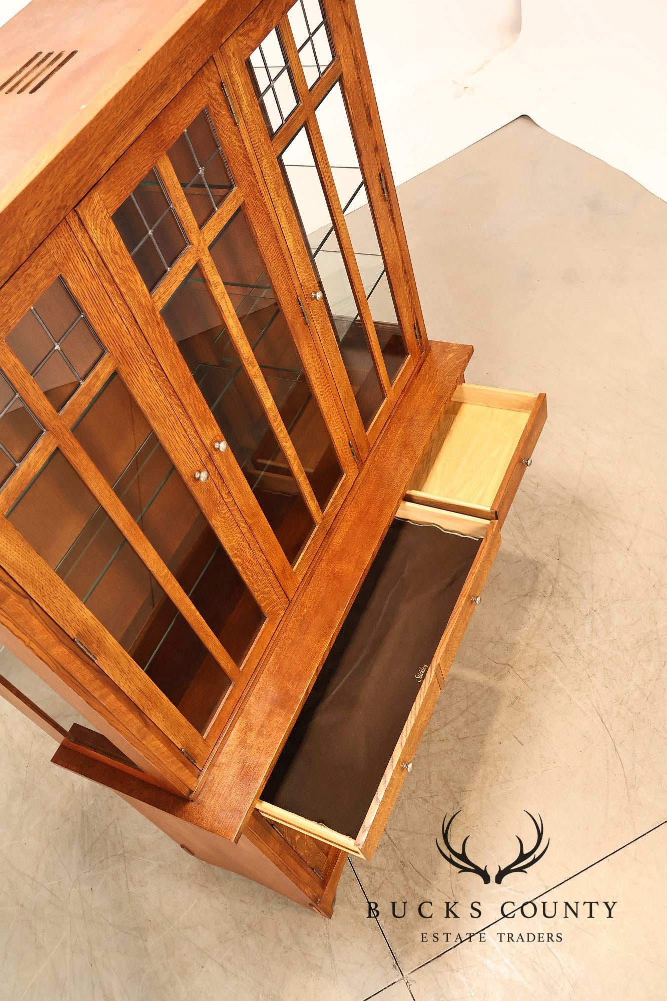 Stickley Mission Collection Oak Harvey Ellis Inlaid China Cabinet