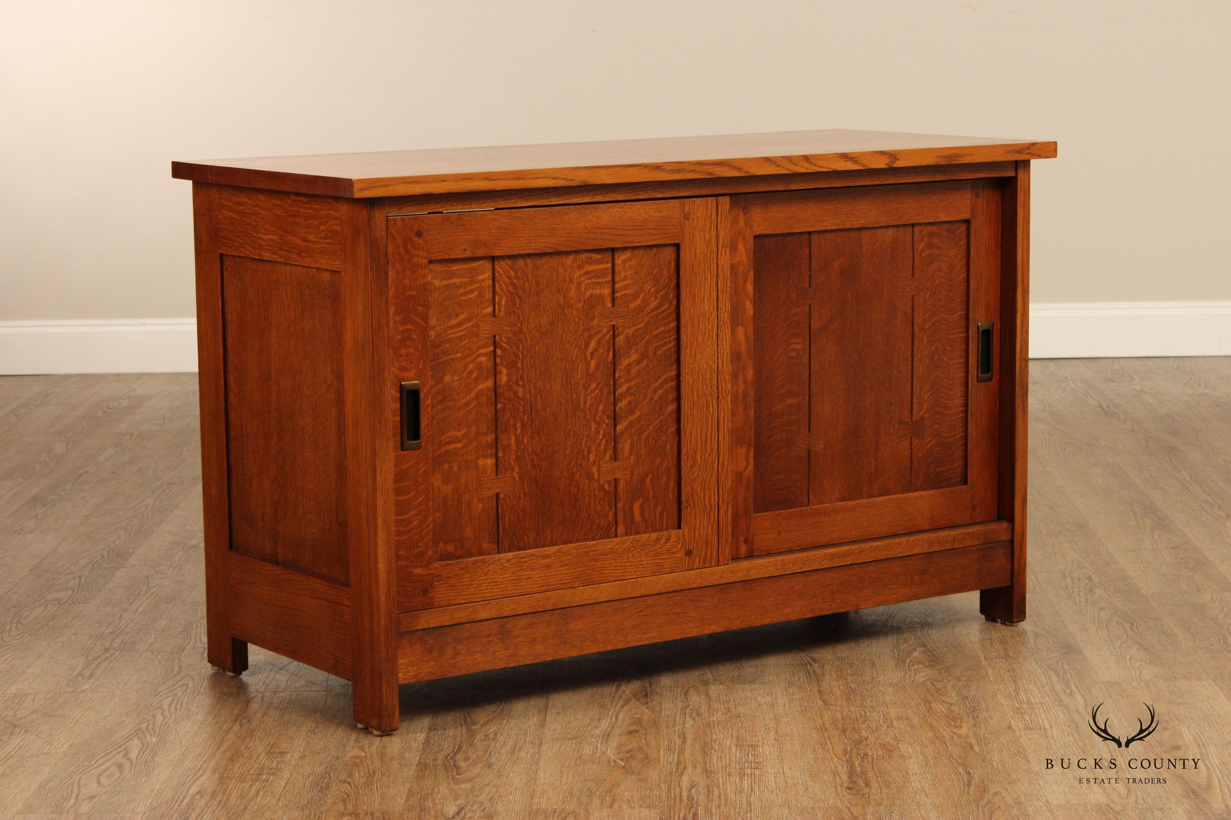 Stickley Mission Collection Oak Sliding Door TV Console