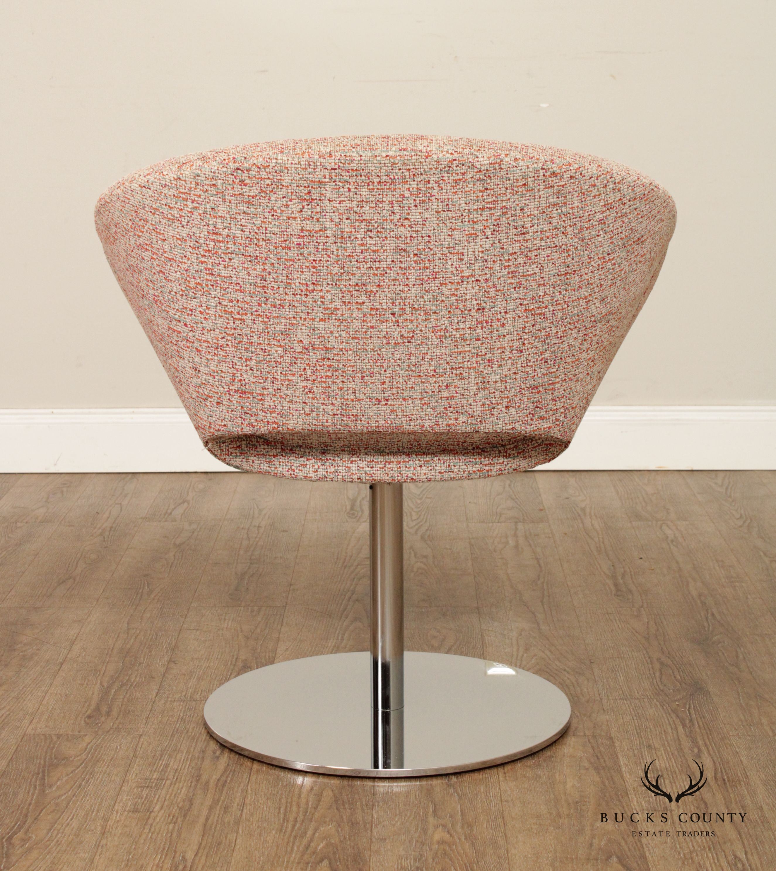 Davis Mid Century Modern Style Pair of 'Lipse Too' Swivel Lounge Chairs