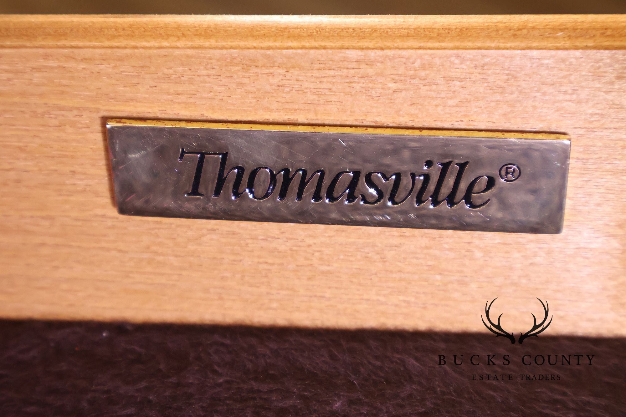 Thomasville Fredericksburg Transitional Style Entertainment Console Cabinet