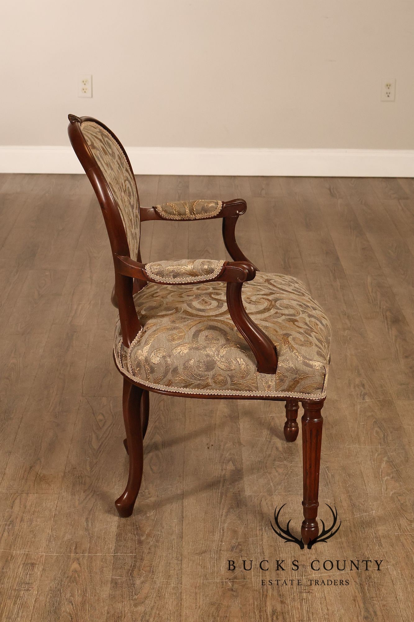 Hepplewhite Inspired Set Of Eight Mahogany Carved Oval Back  Dining Chairs