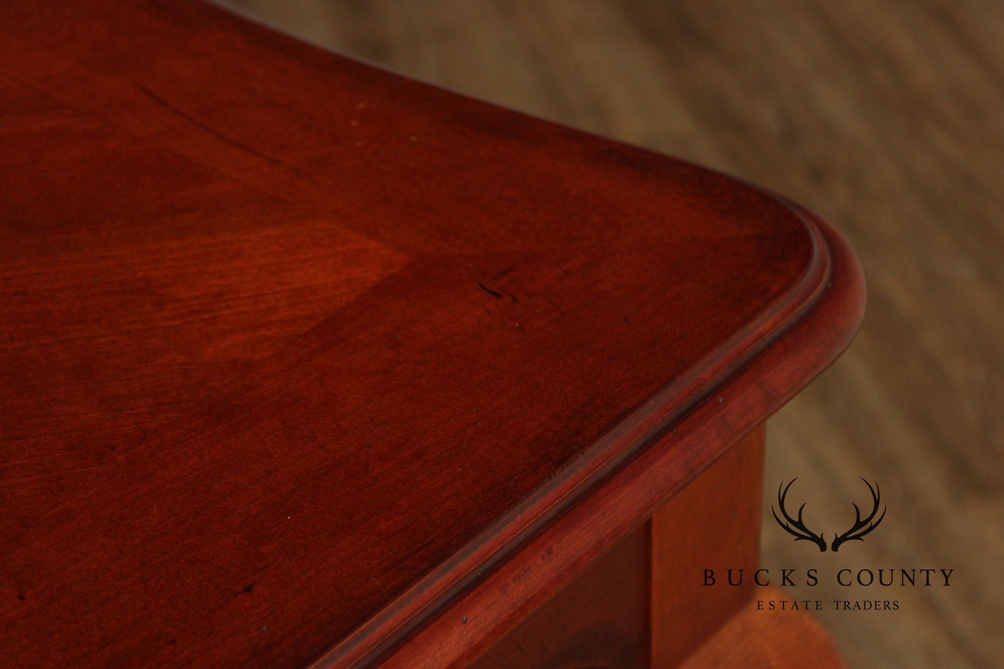 HICKORY WHITE ITALIAN PROVINCIAL STYLE CHERRY CHATEAU EXTENDABLE DINING TABLE