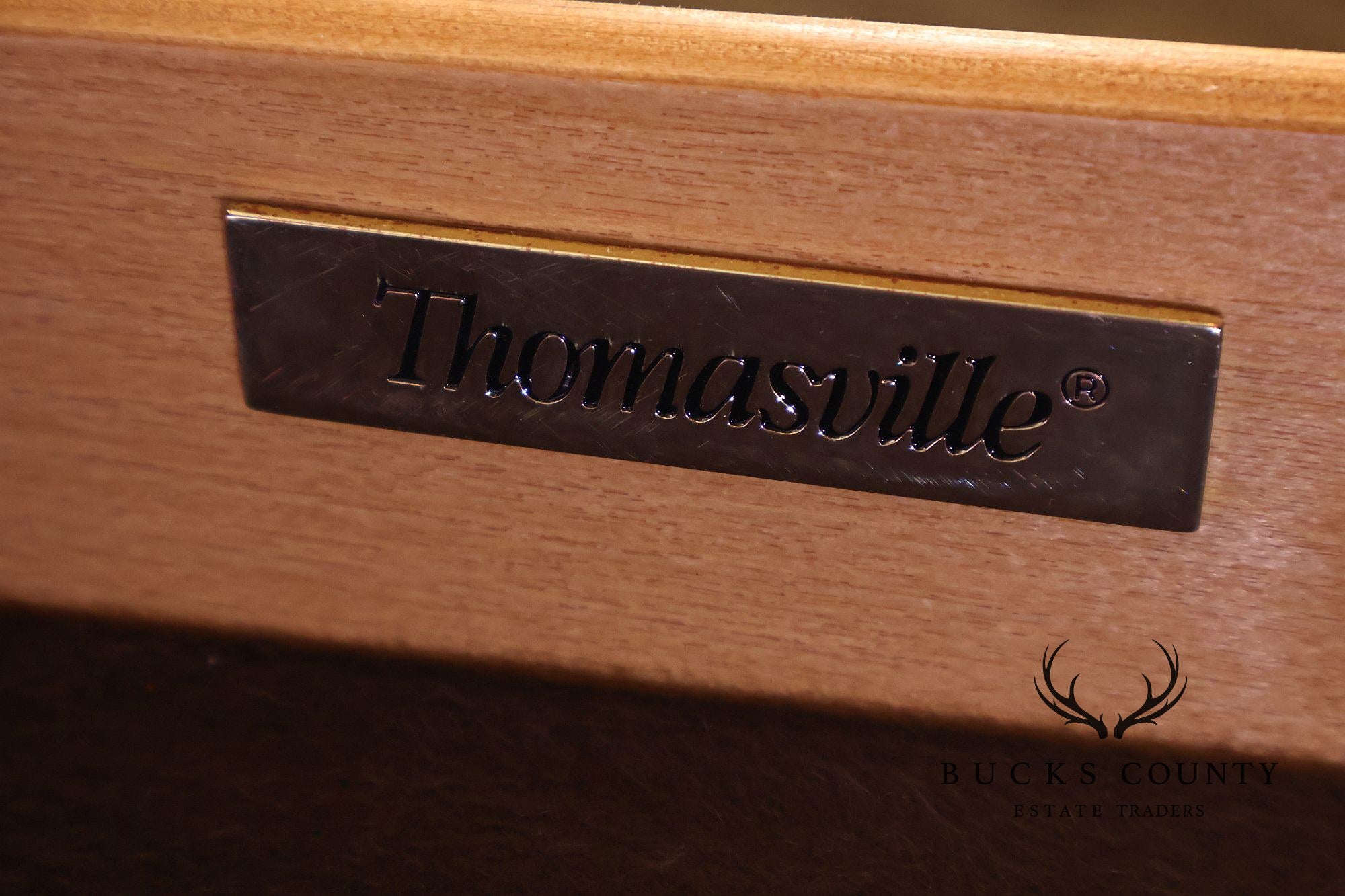 Thomasville Fredericksburg Transitional Style Entertainment Console Cabinet