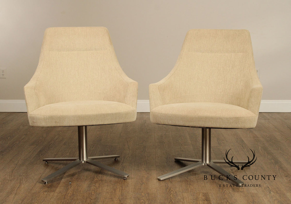 Cumberland Furniture Co. Mid Century Modern Style Pair of Lounge Chairs