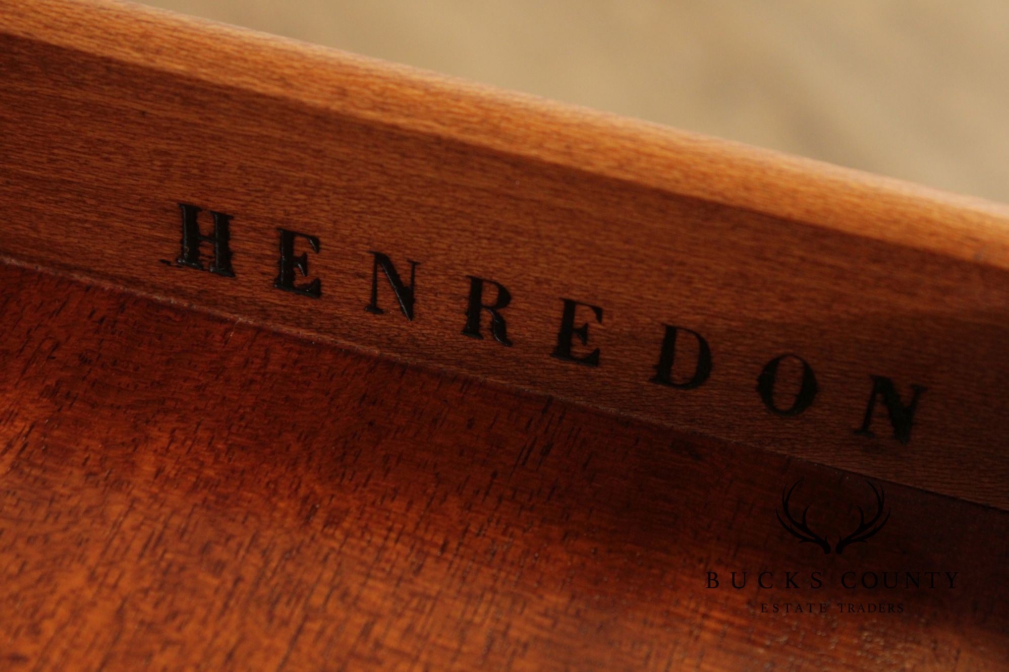 Henredon Sheraton Style Mahogany Drop End Table