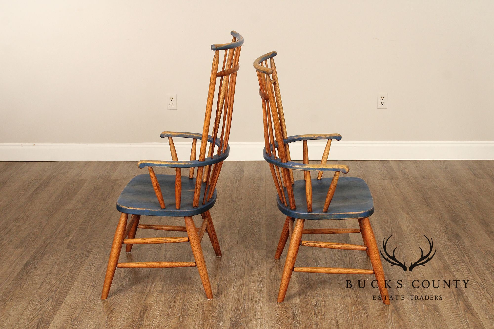 Early American Style Set of Four Oak Painted Windsor Armchairs