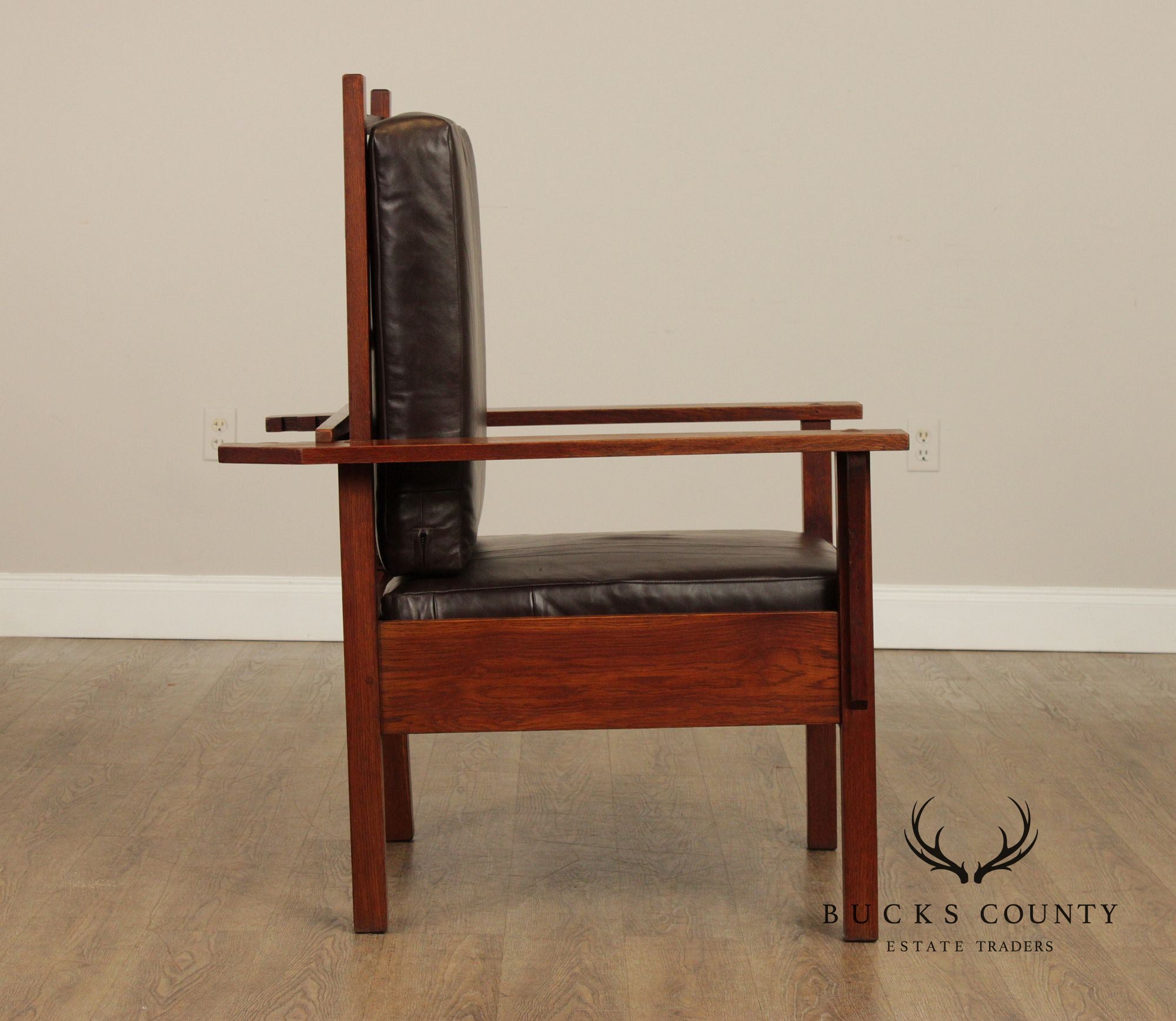 Antique Mission Oak and Leather Reclining Morris Chair