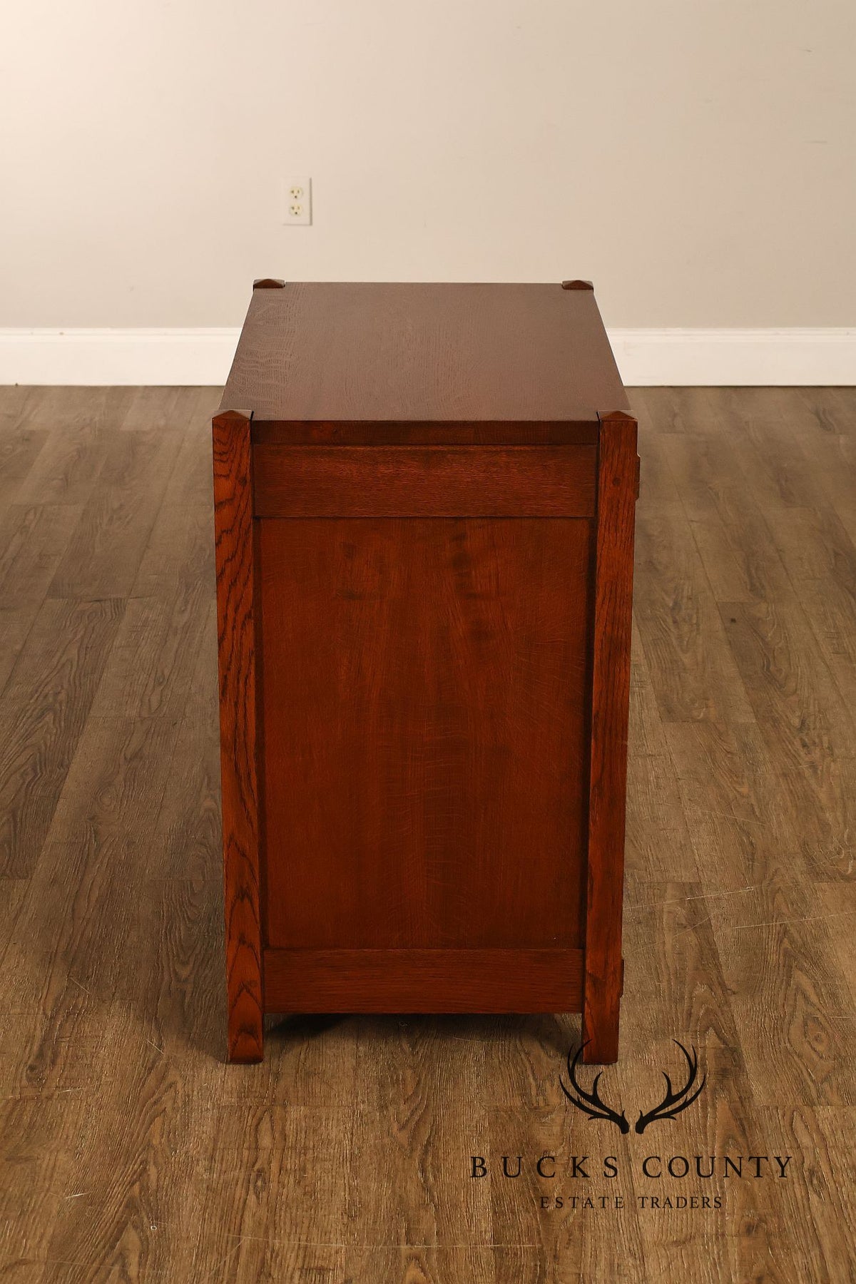 Stickley Mission Collection Pair Of Oak Three-Drawer Chests