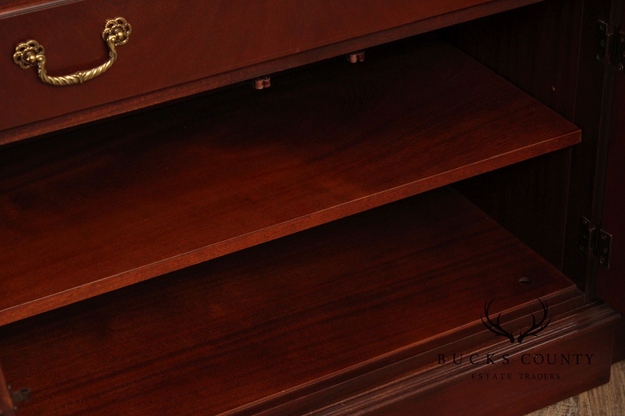 Ethan Allen '18th Century Mahogany' Breakfront Bookcase