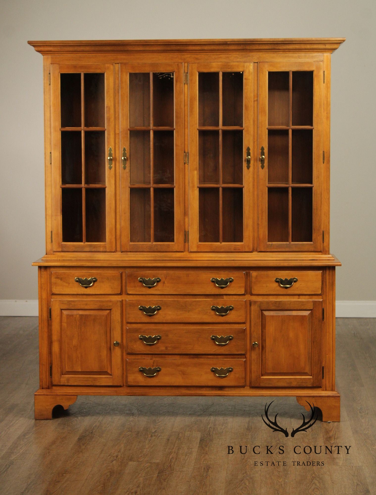 Ethan Allen 1776 Collection Maple Lighted China Cabinet