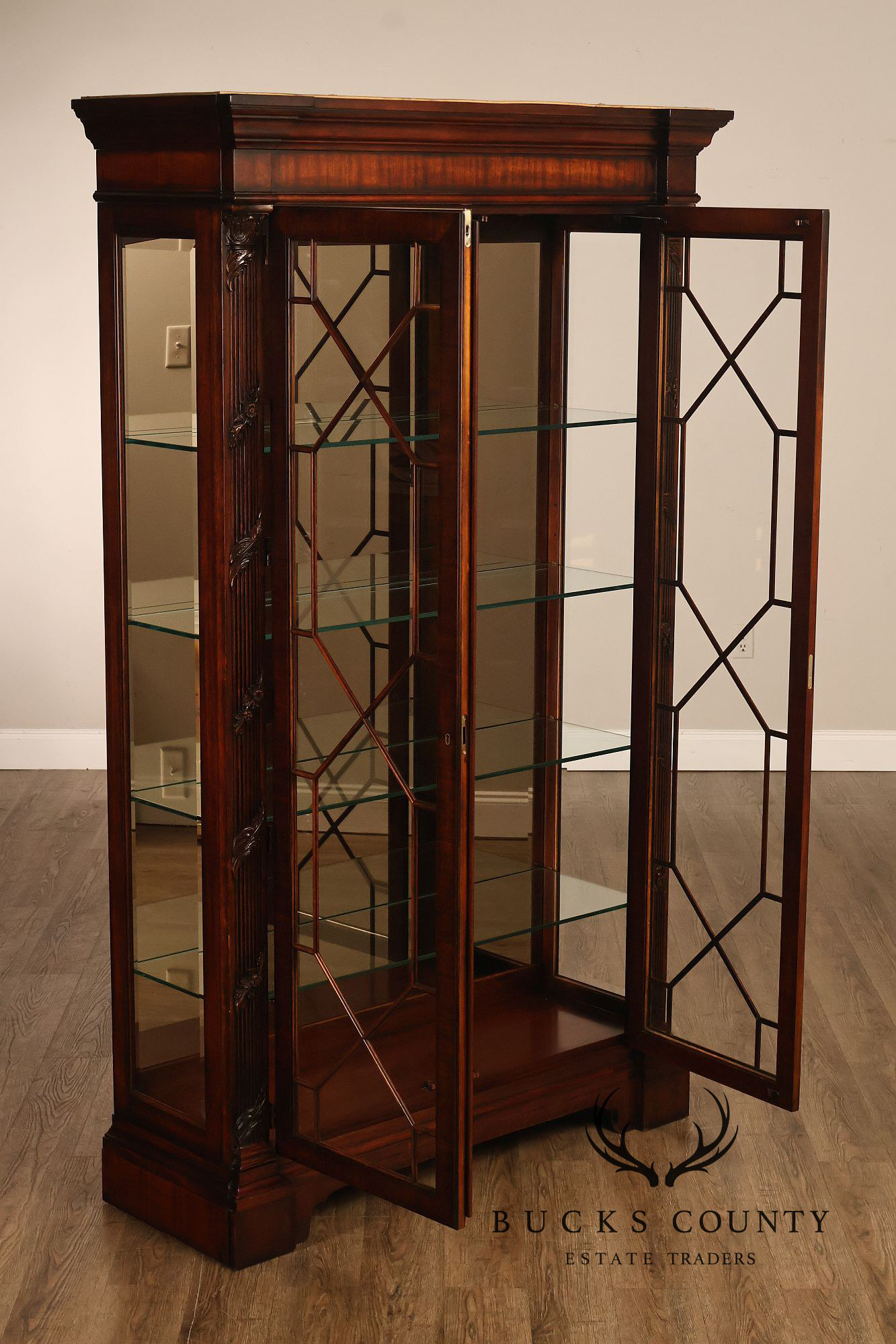 Henredon Neoclassical Style Mahogany Display Case