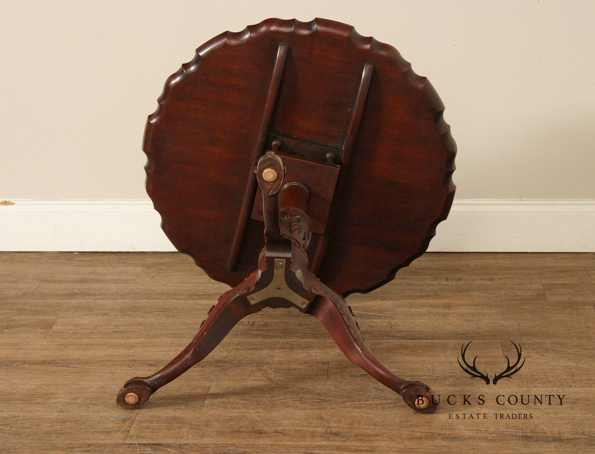 Henkel Harris Chippendale Style Mahogany Tilt Top Tea Table
