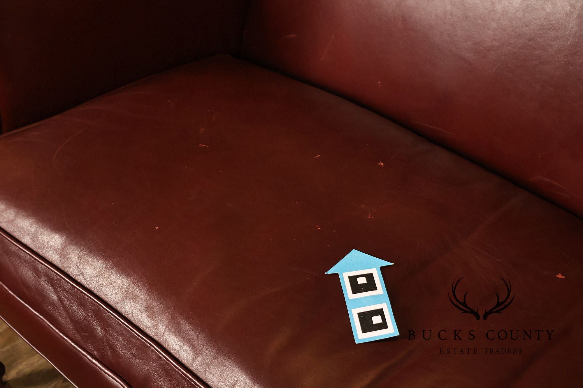 Hancock & Moore Sheraton Style Inlaid Mahogany Leather Settee